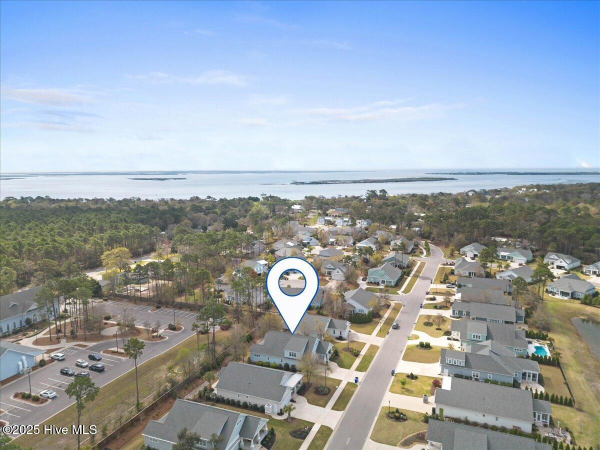 1014 Softwind Way