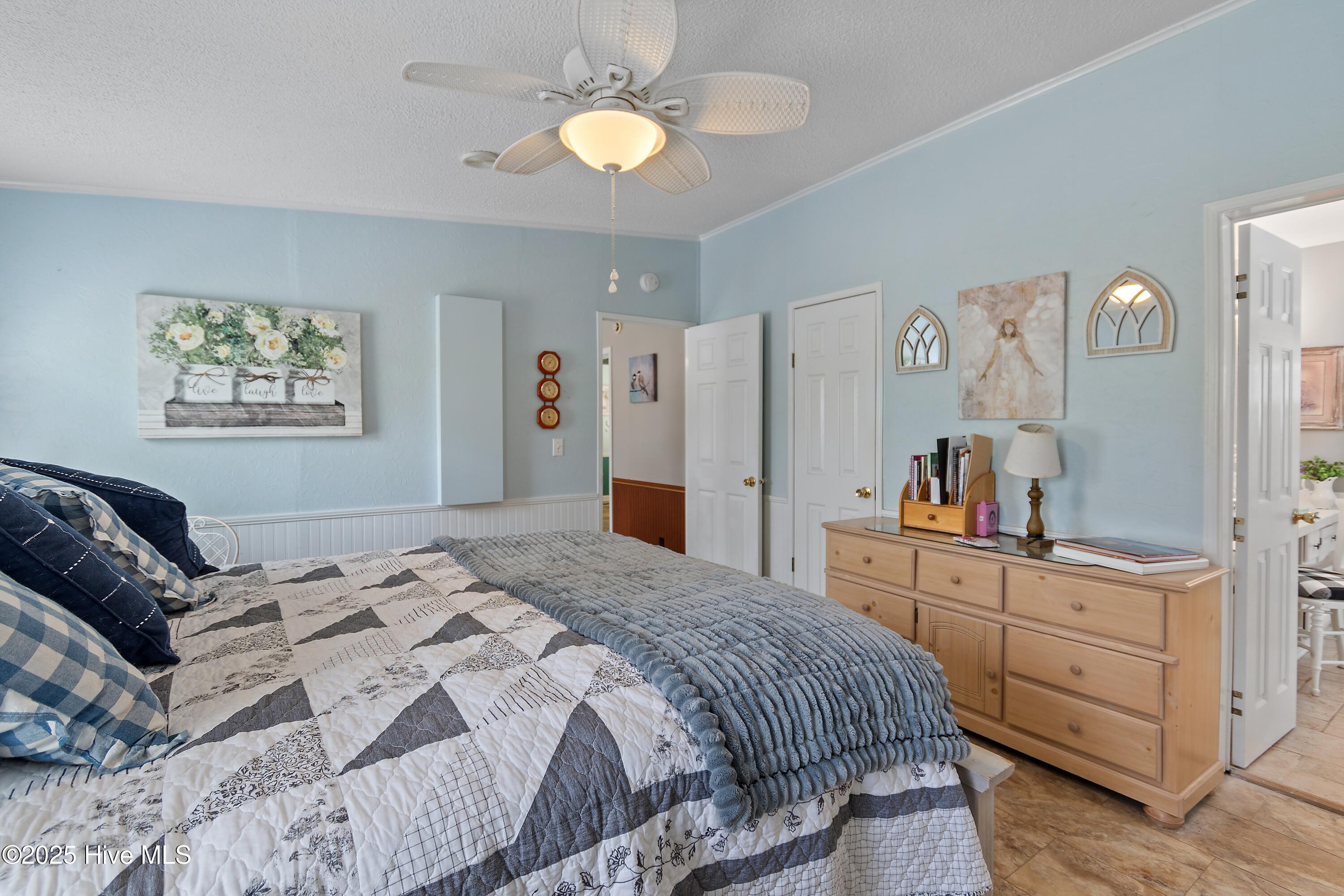 1171 Asheville Lane
