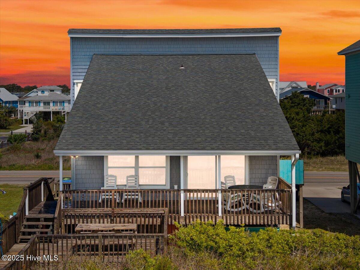 2709 W Beach Drive