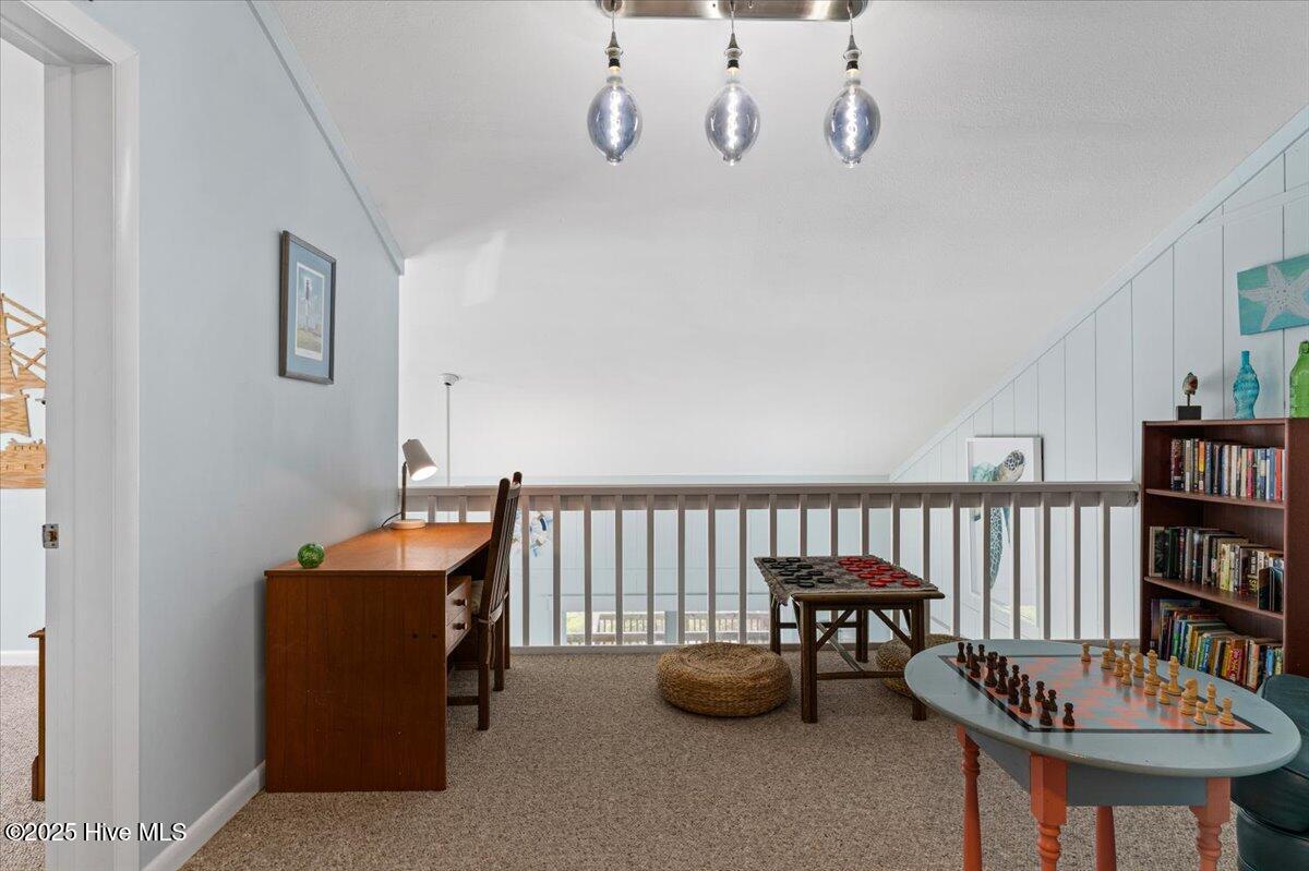2709 W Beach Drive