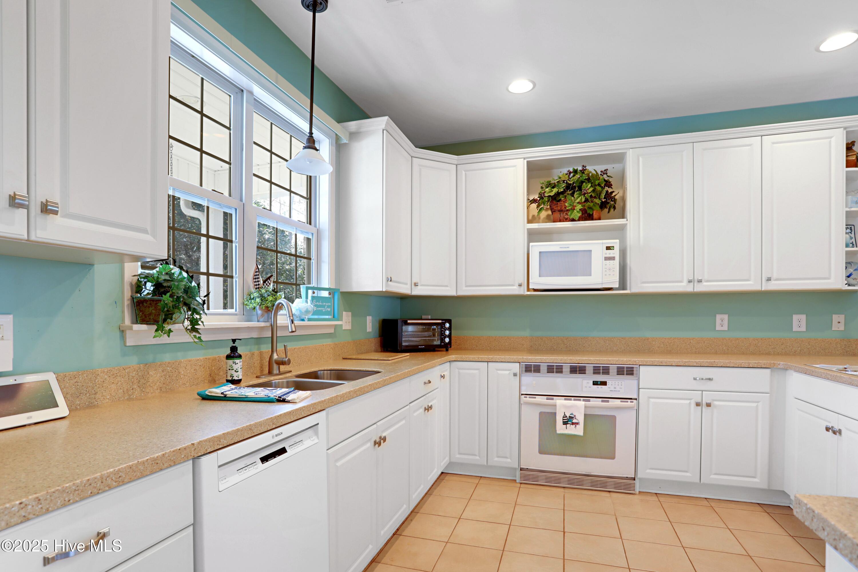 161 North Lake Drive