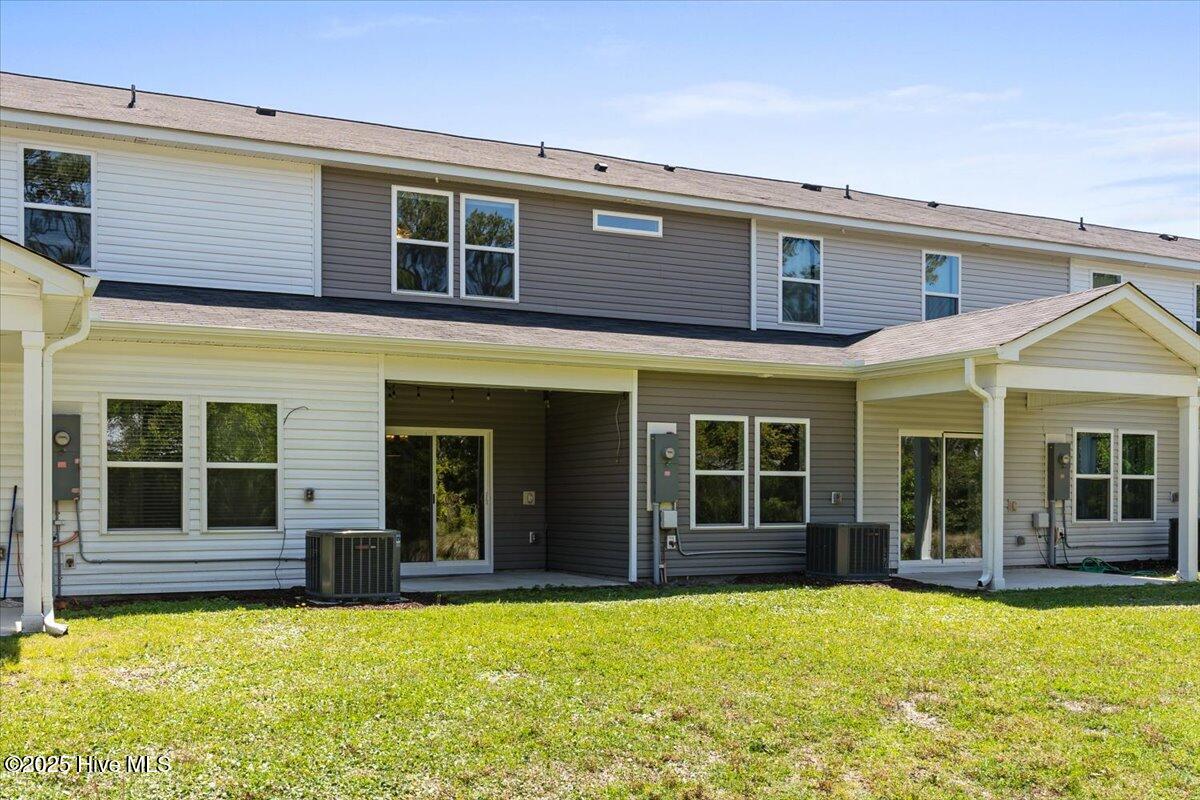 354 Trevally Court