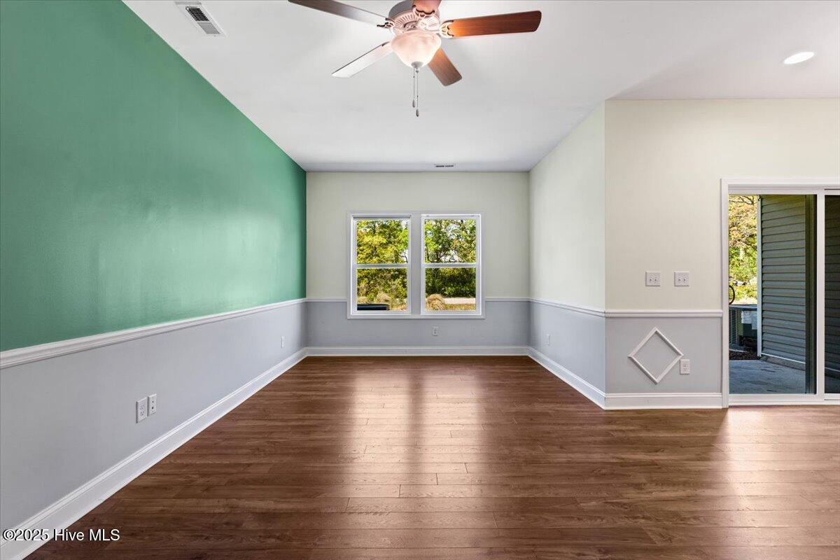 354 Trevally Court