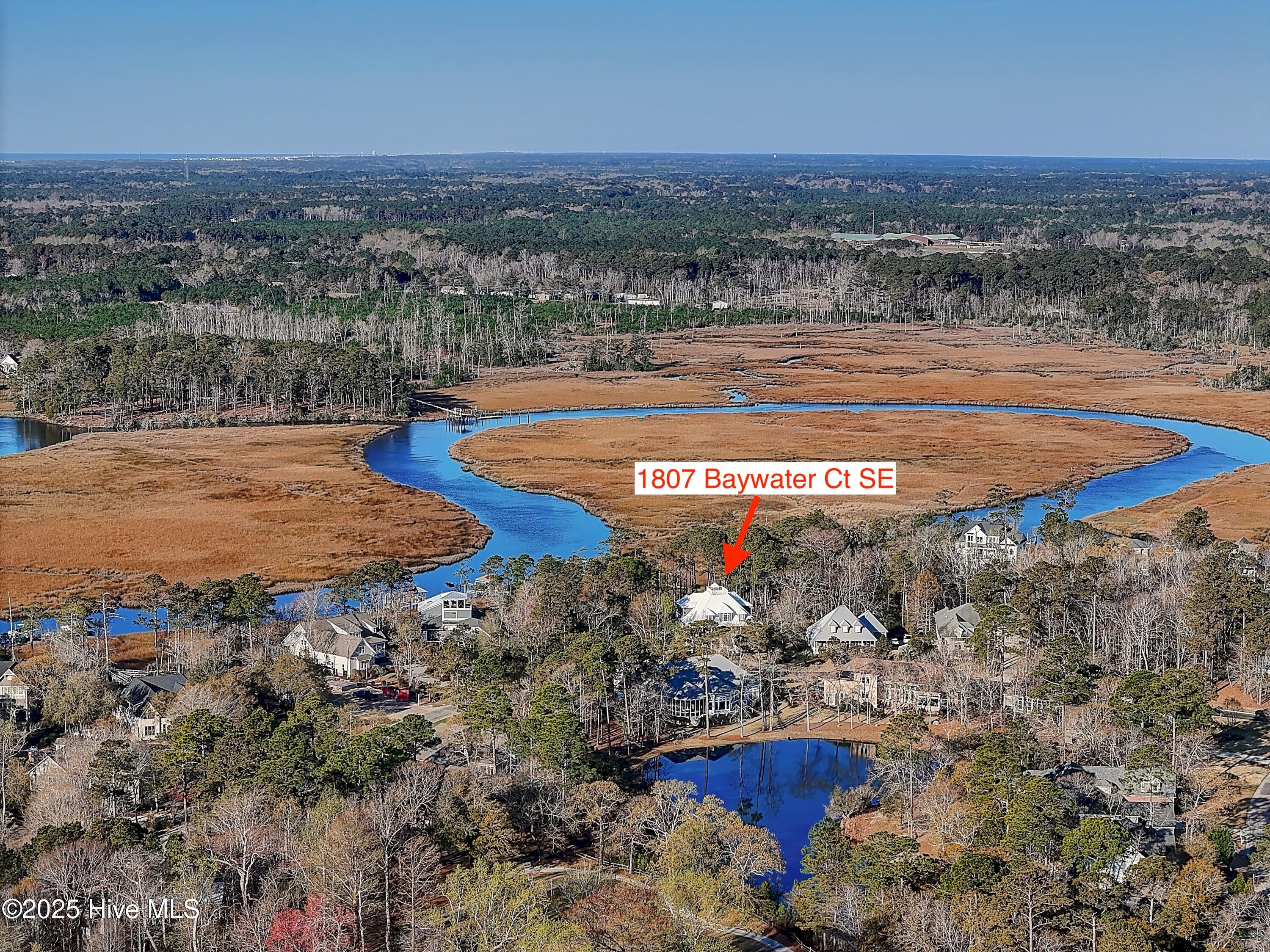 1807 Baywater Court SE