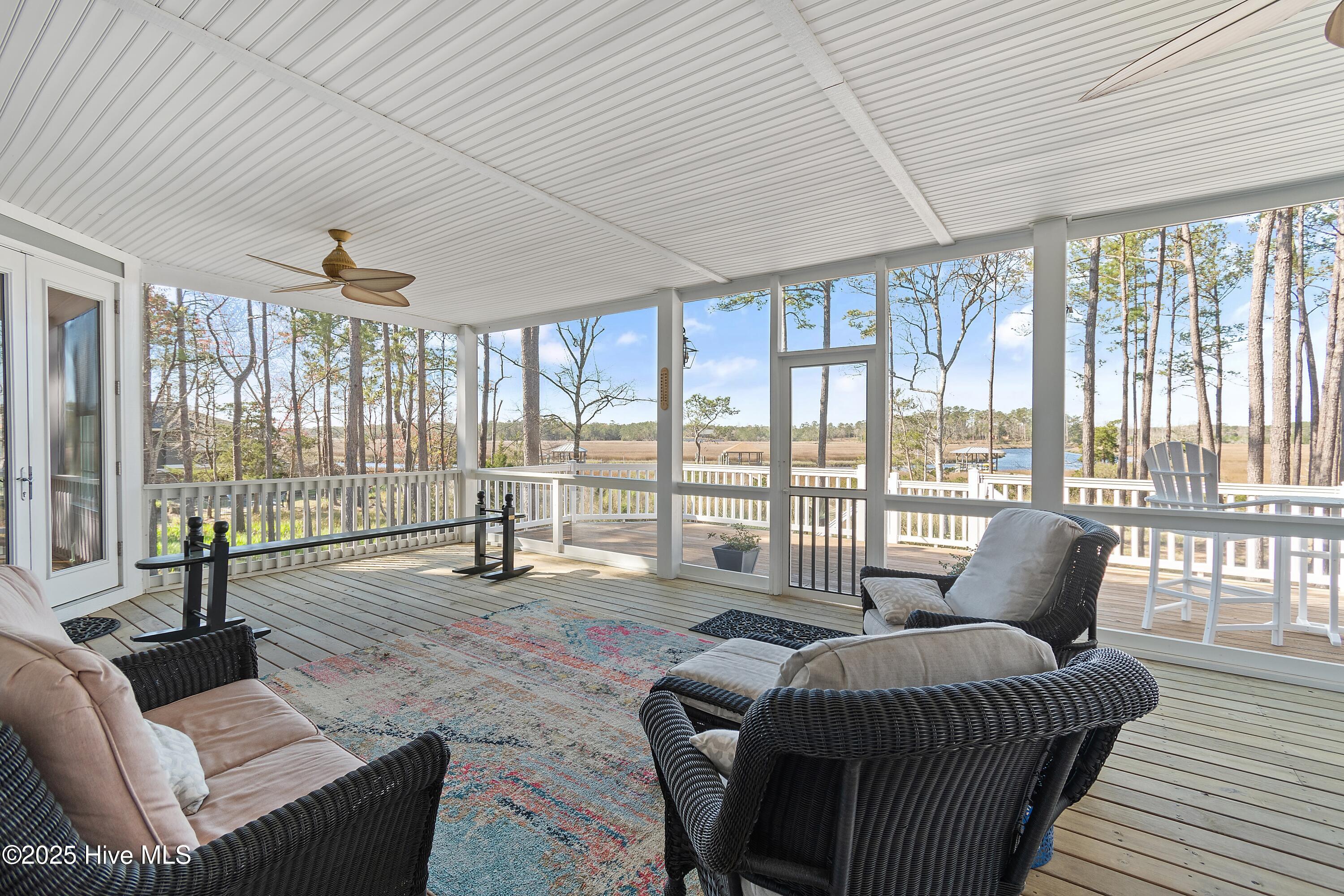 1807 Baywater Court SE