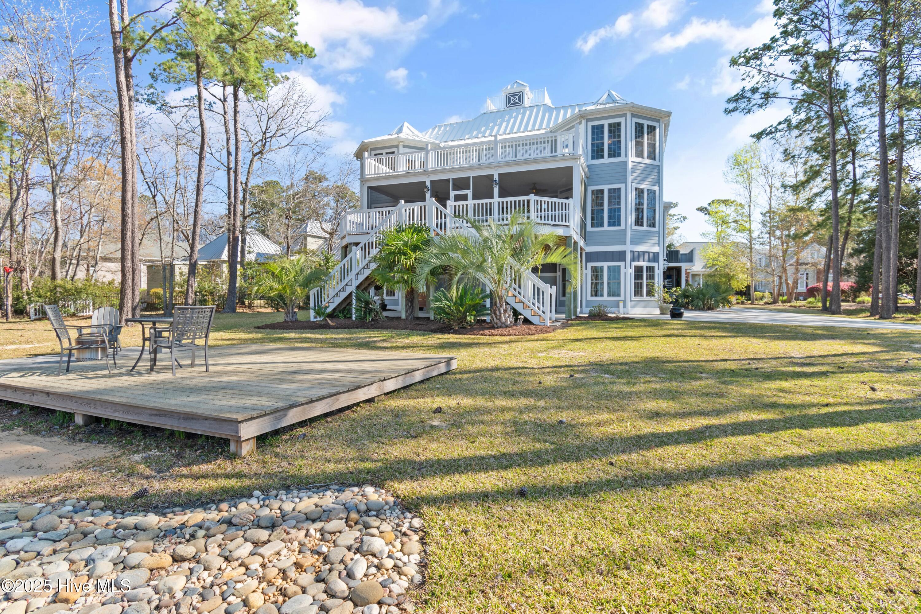 1807 Baywater Court SE