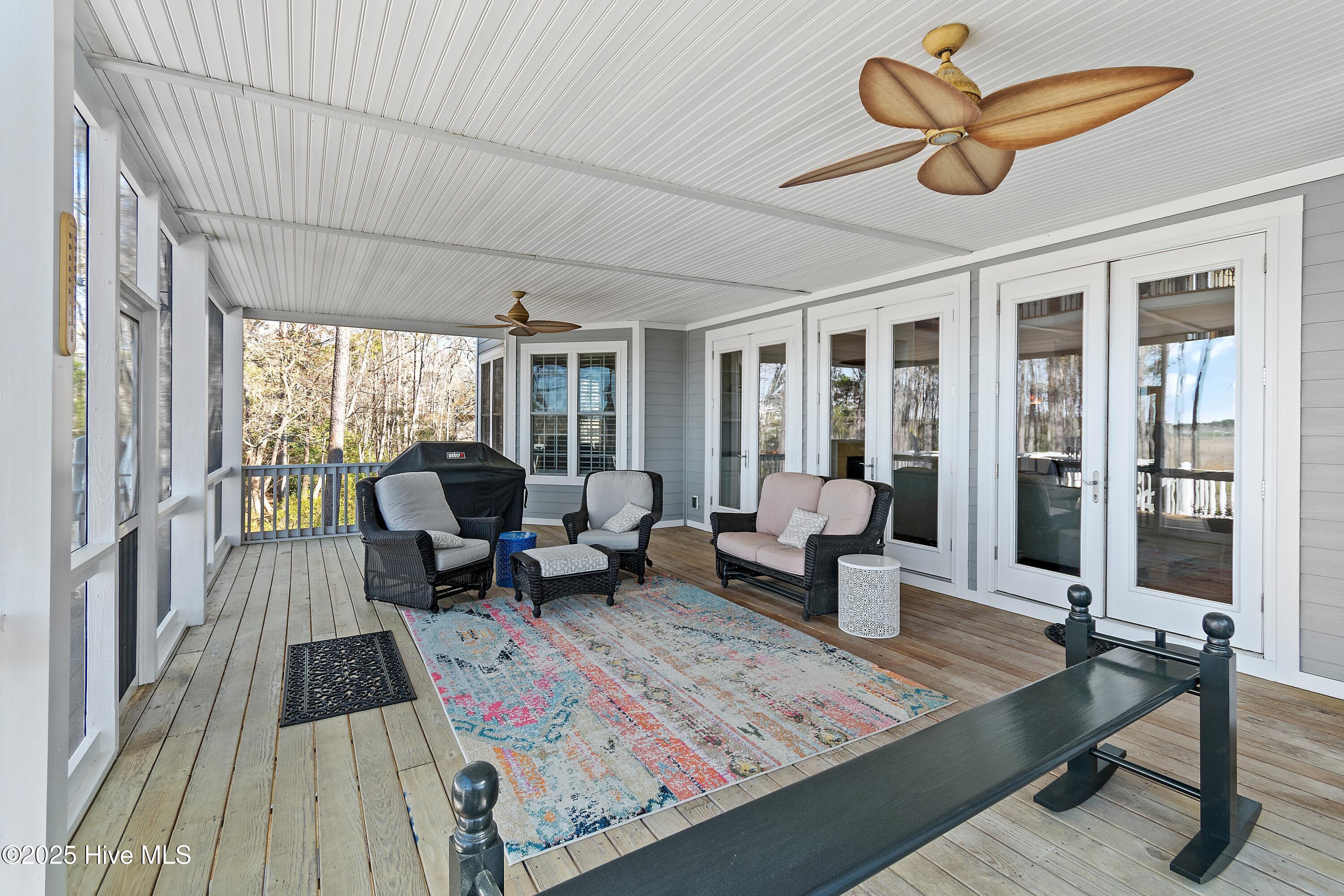 1807 Baywater Court SE