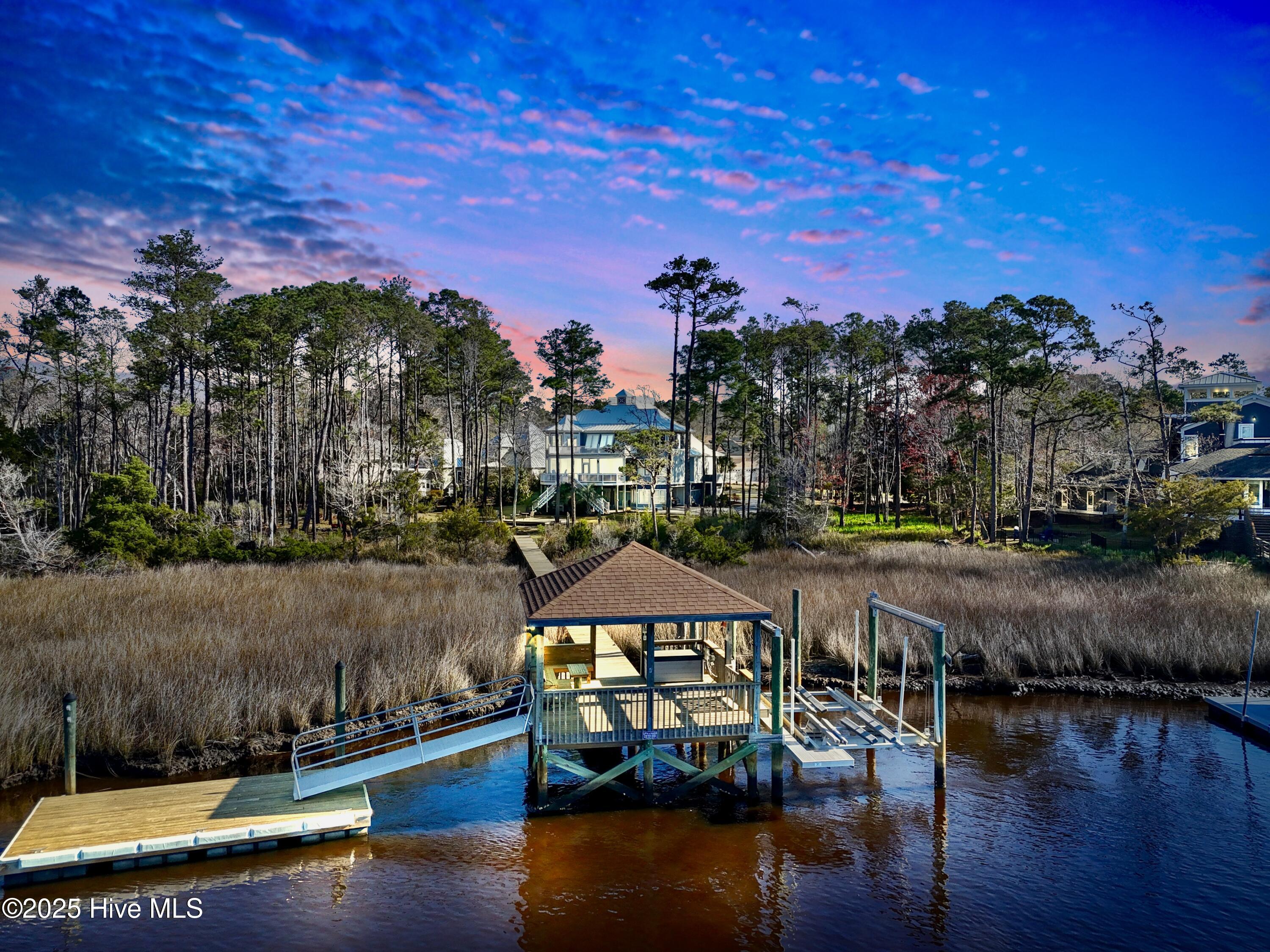 1807 Baywater Court SE