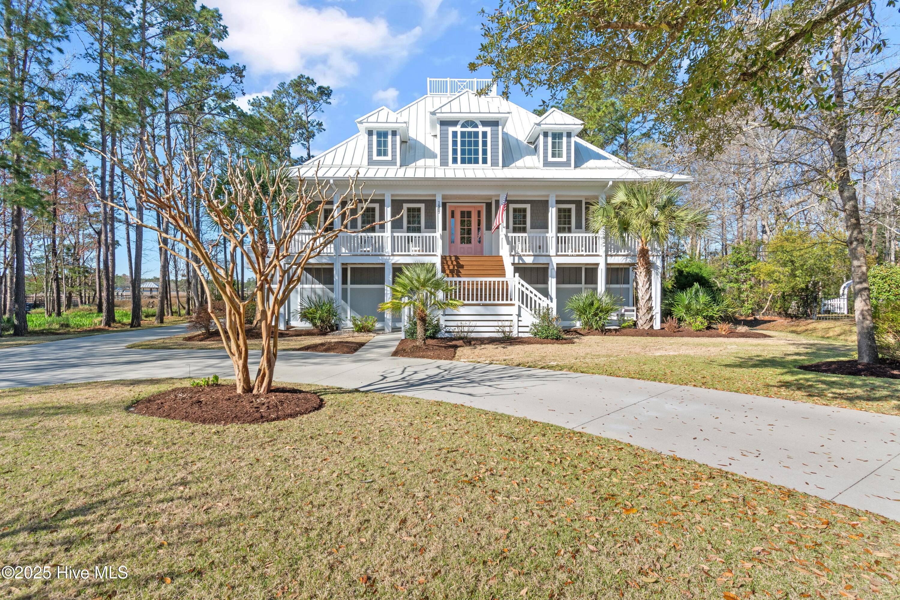 1807 Baywater Court SE