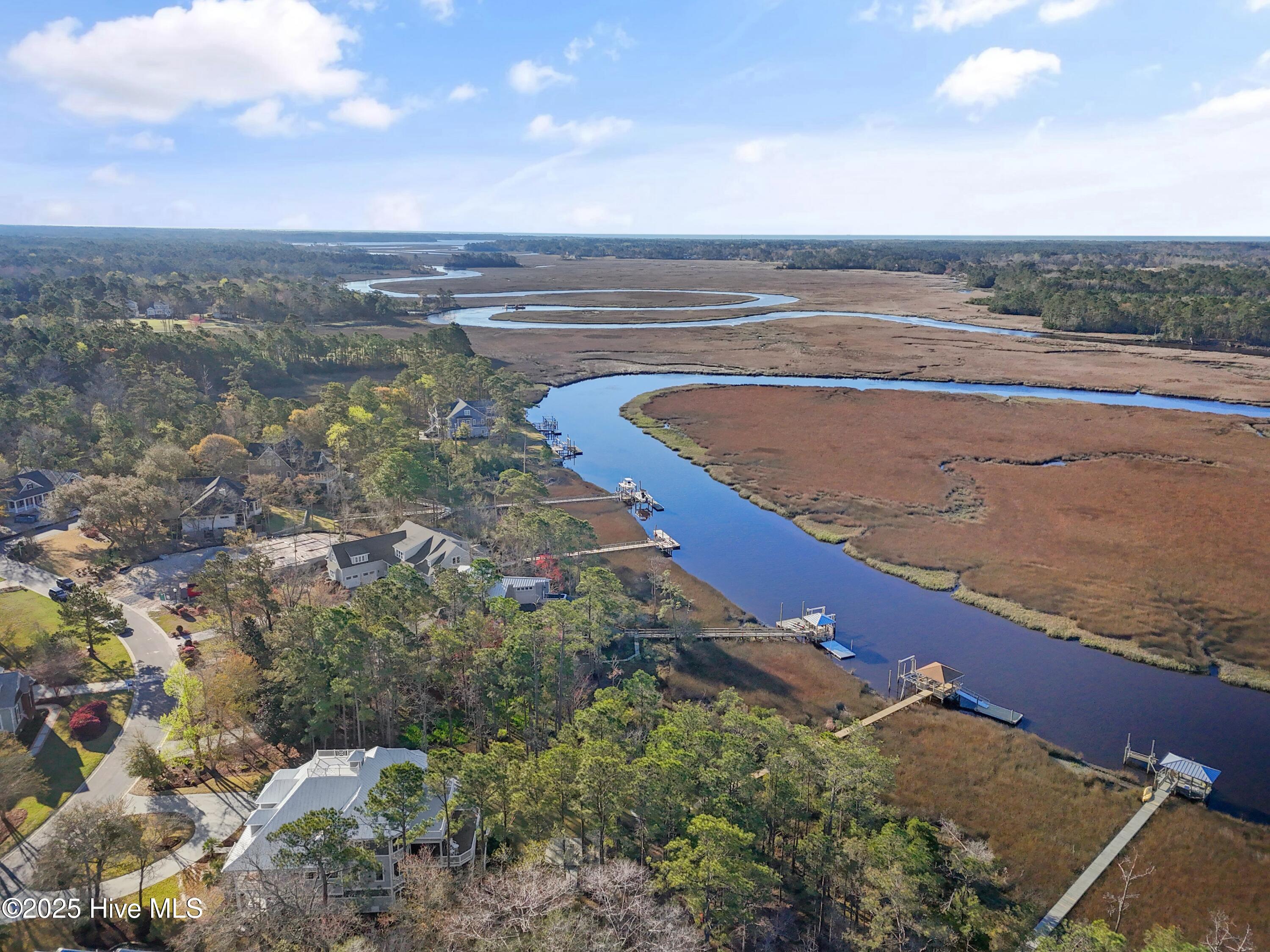 1807 Baywater Court SE