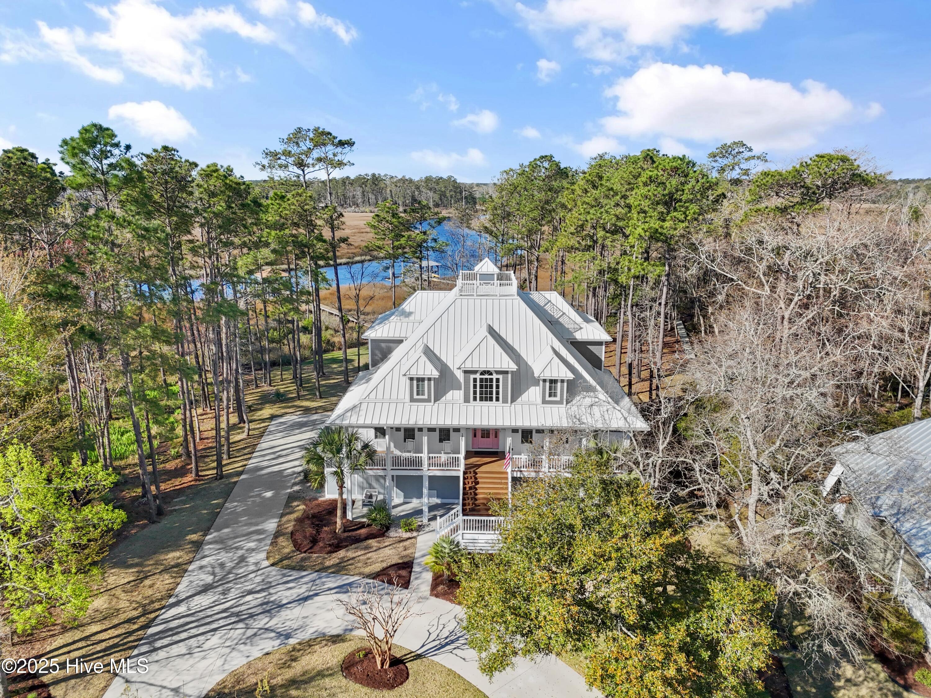 1807 Baywater Court SE