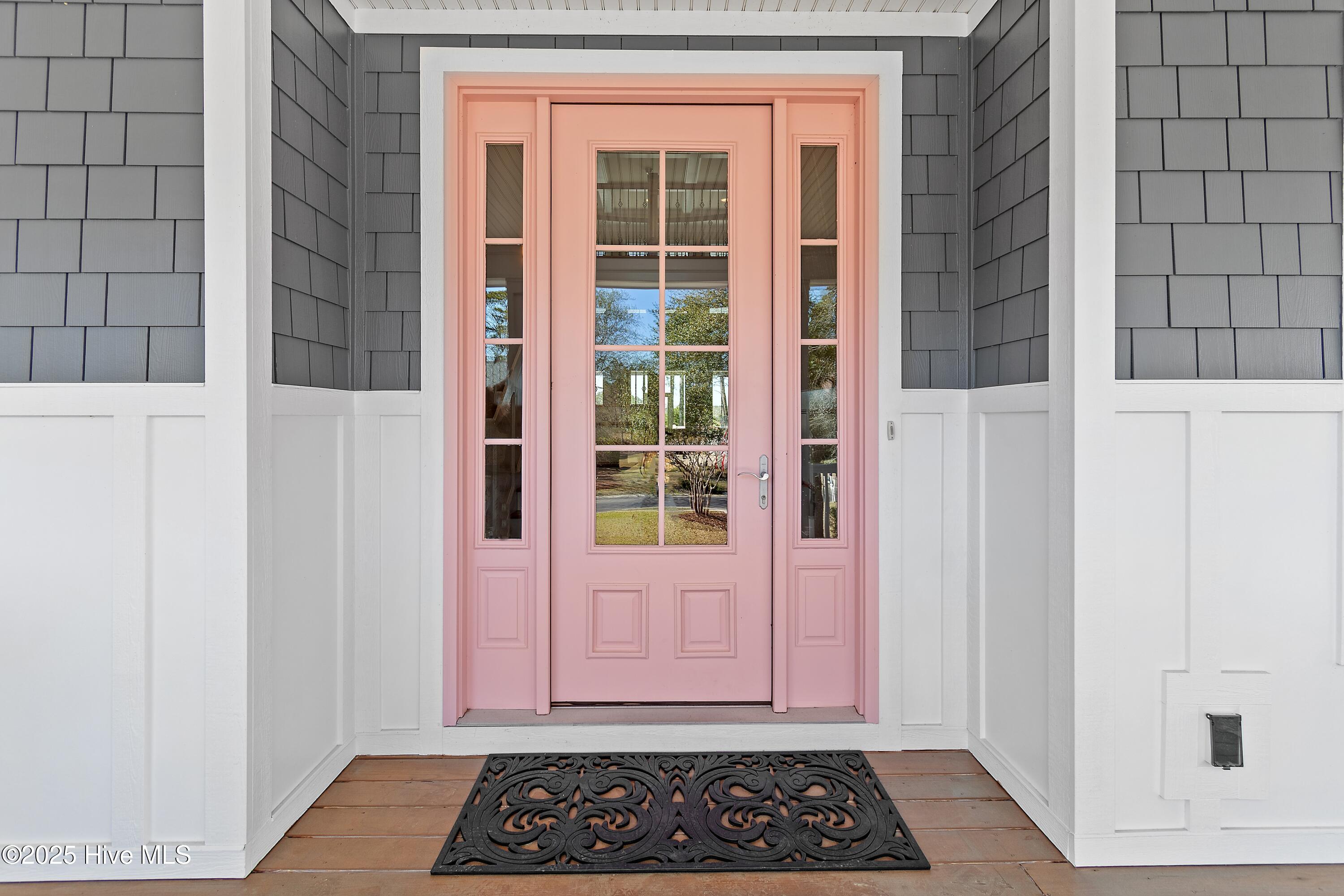 1807 Baywater Court SE