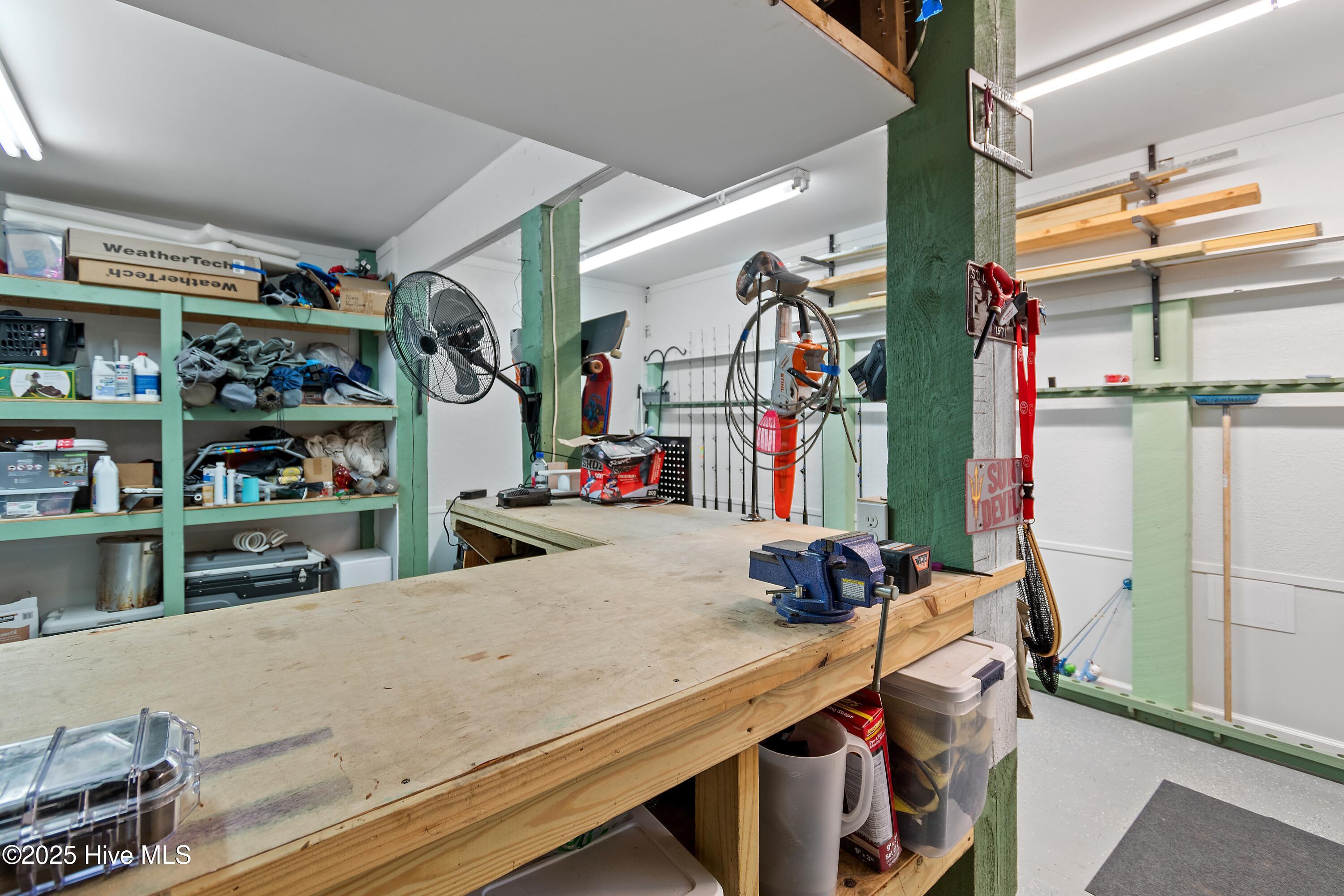 1807 Baywater Court SE