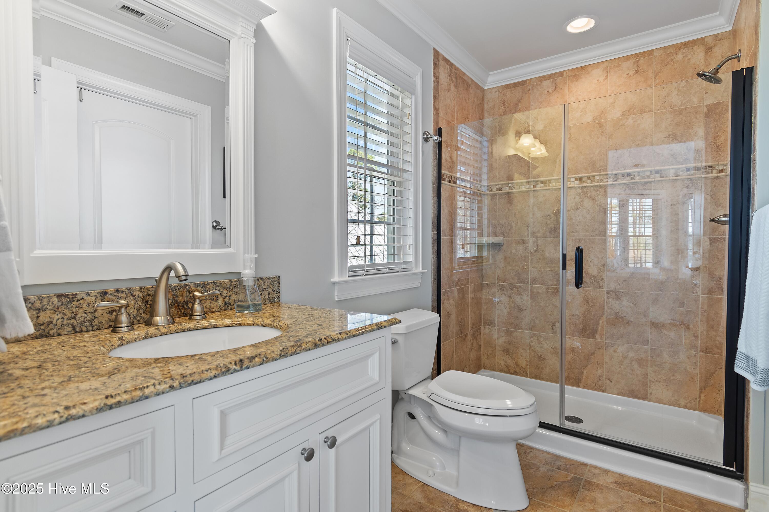 1807 Baywater Court SE