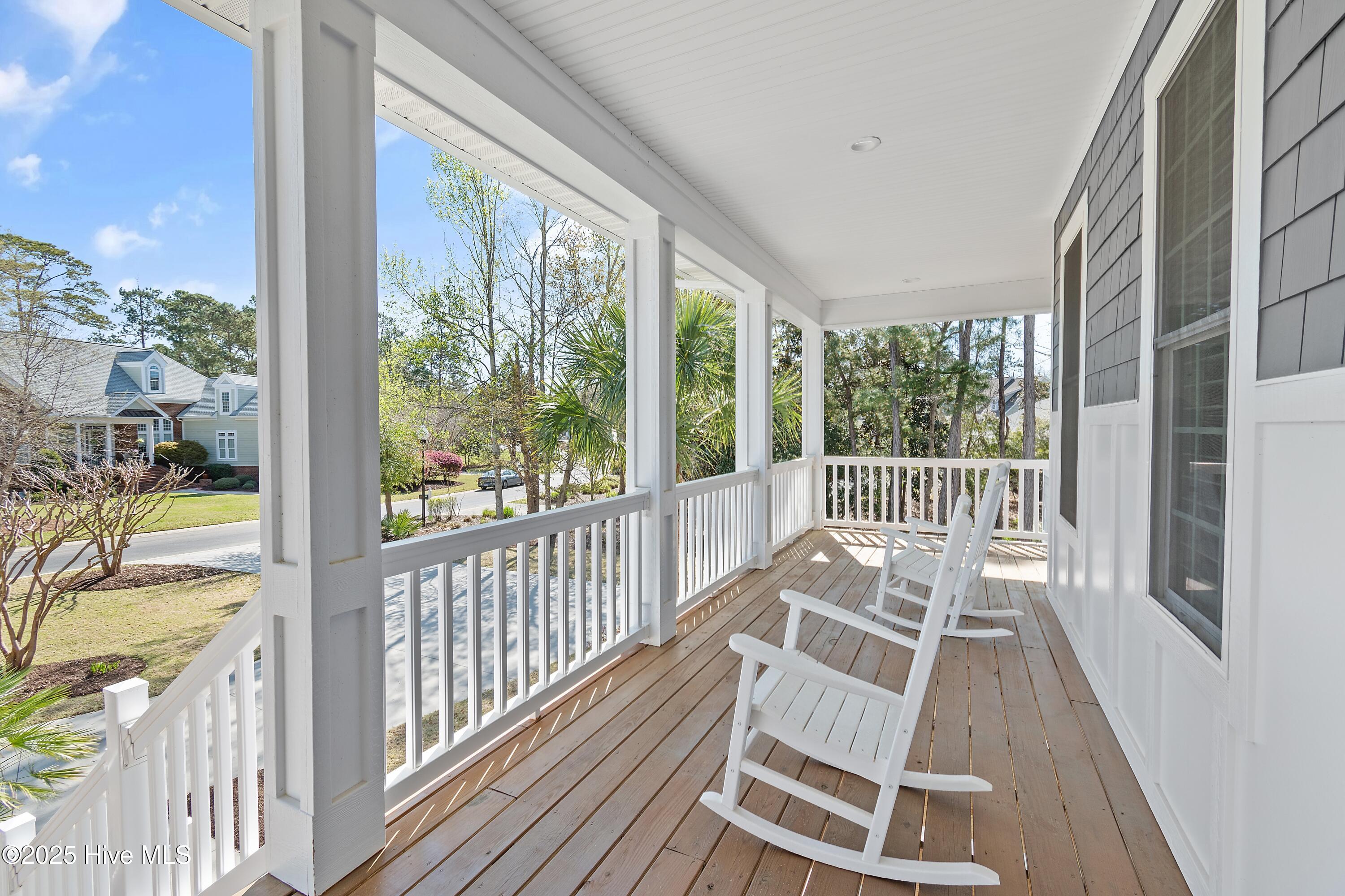 1807 Baywater Court SE