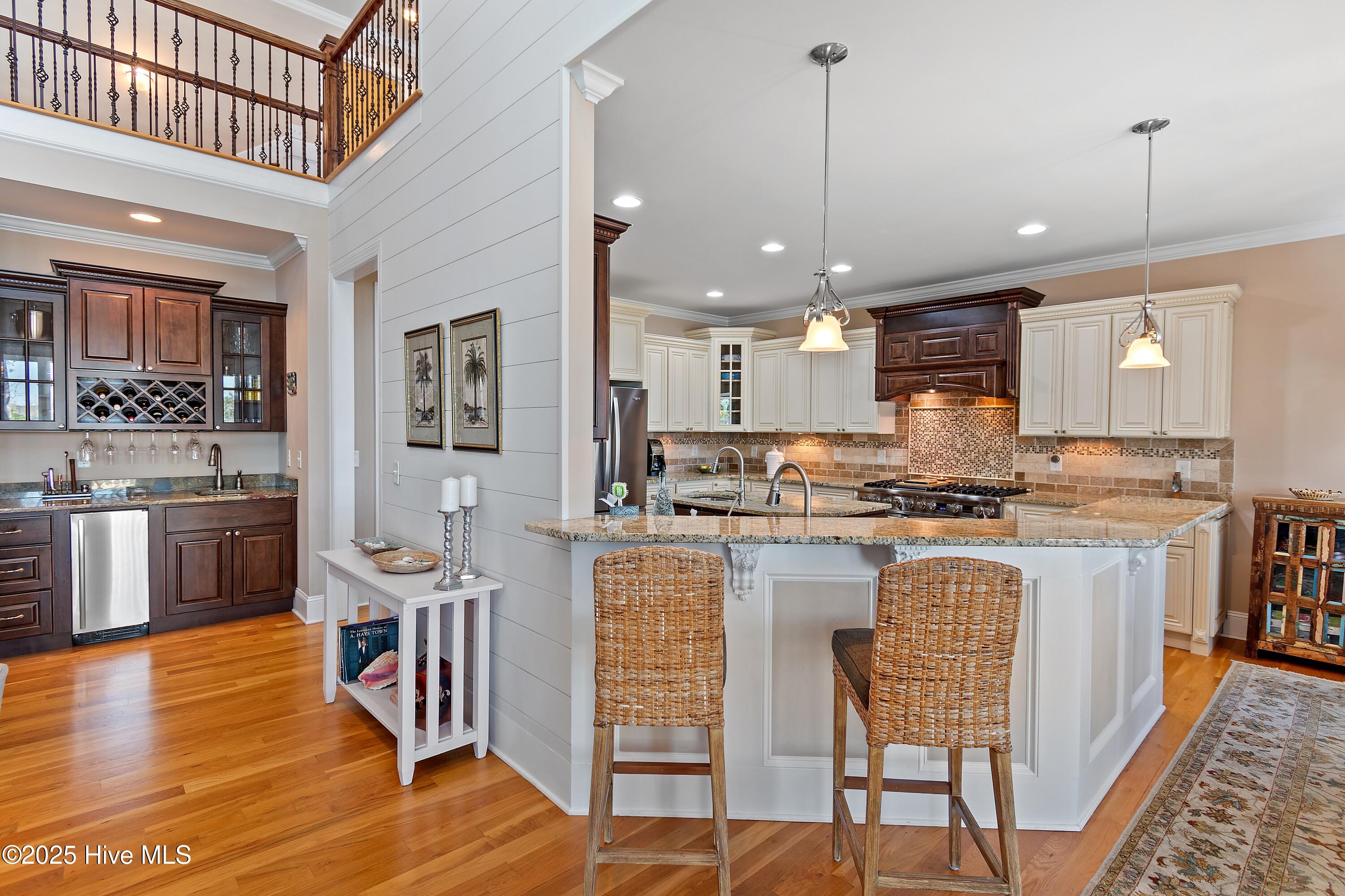 1807 Baywater Court SE