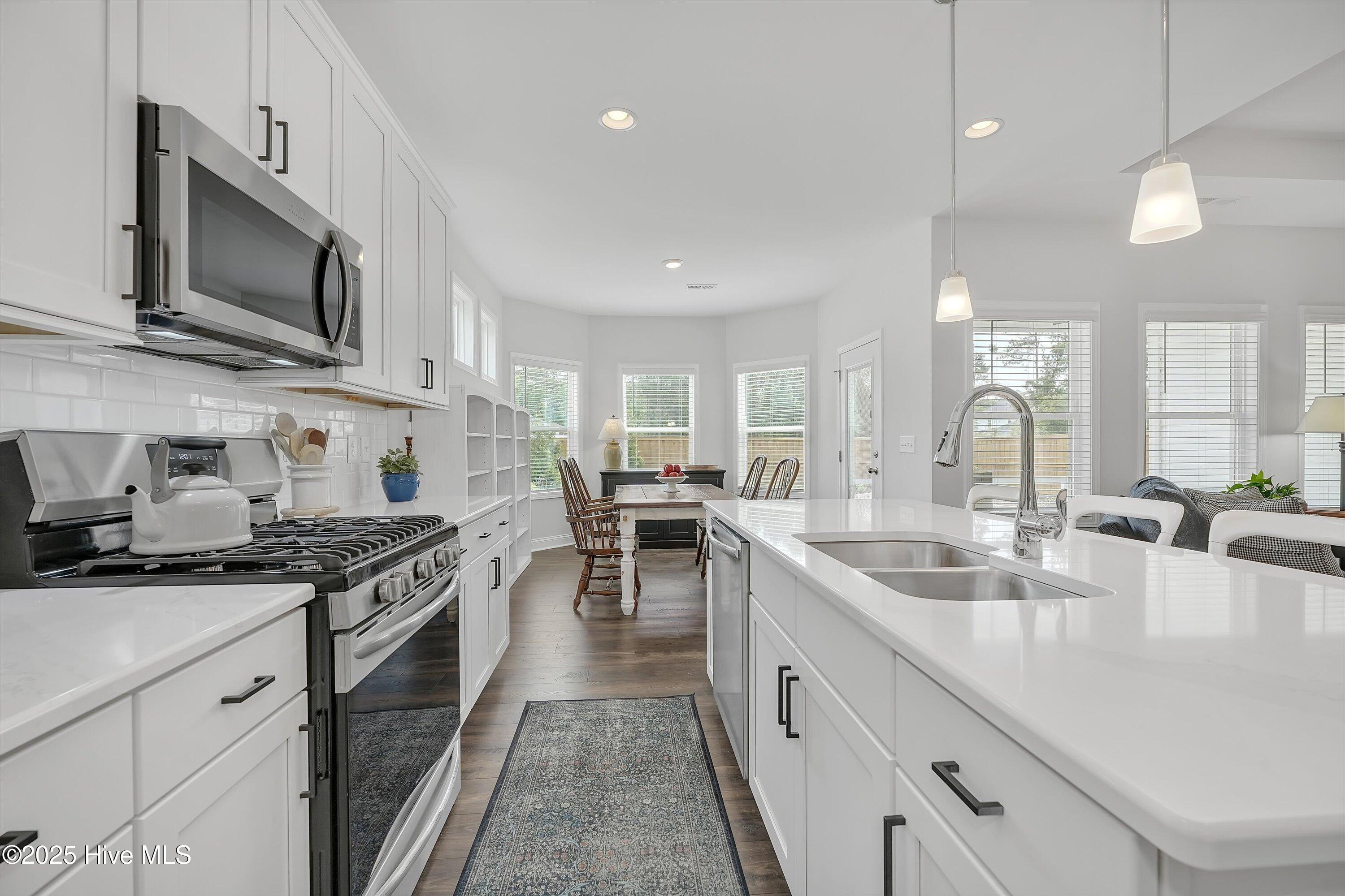 1108 Spincast Road