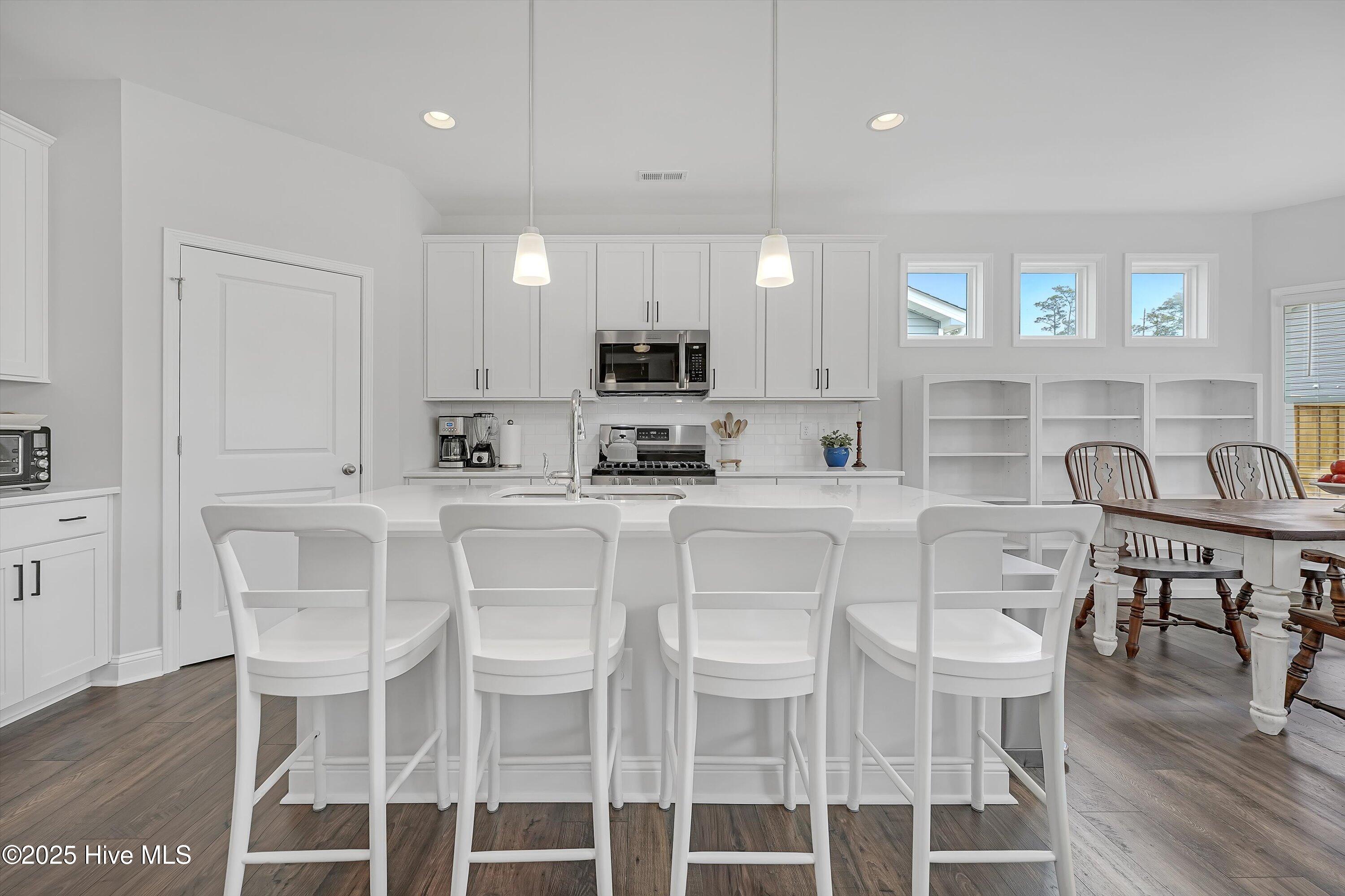 1108 Spincast Road