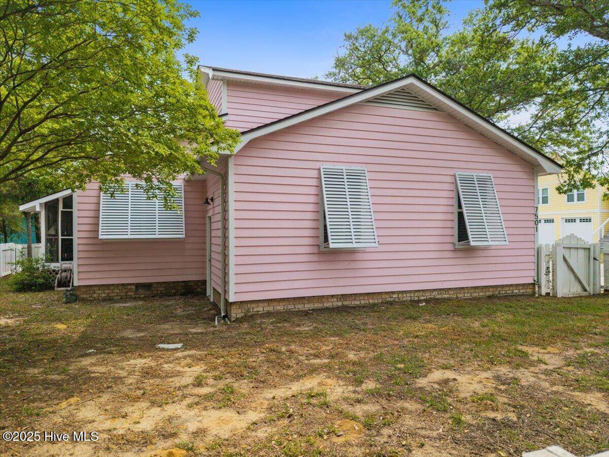 7501 E Oak Island Drive