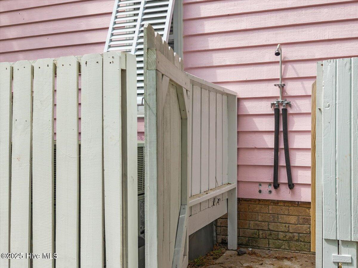 7501 E Oak Island Drive