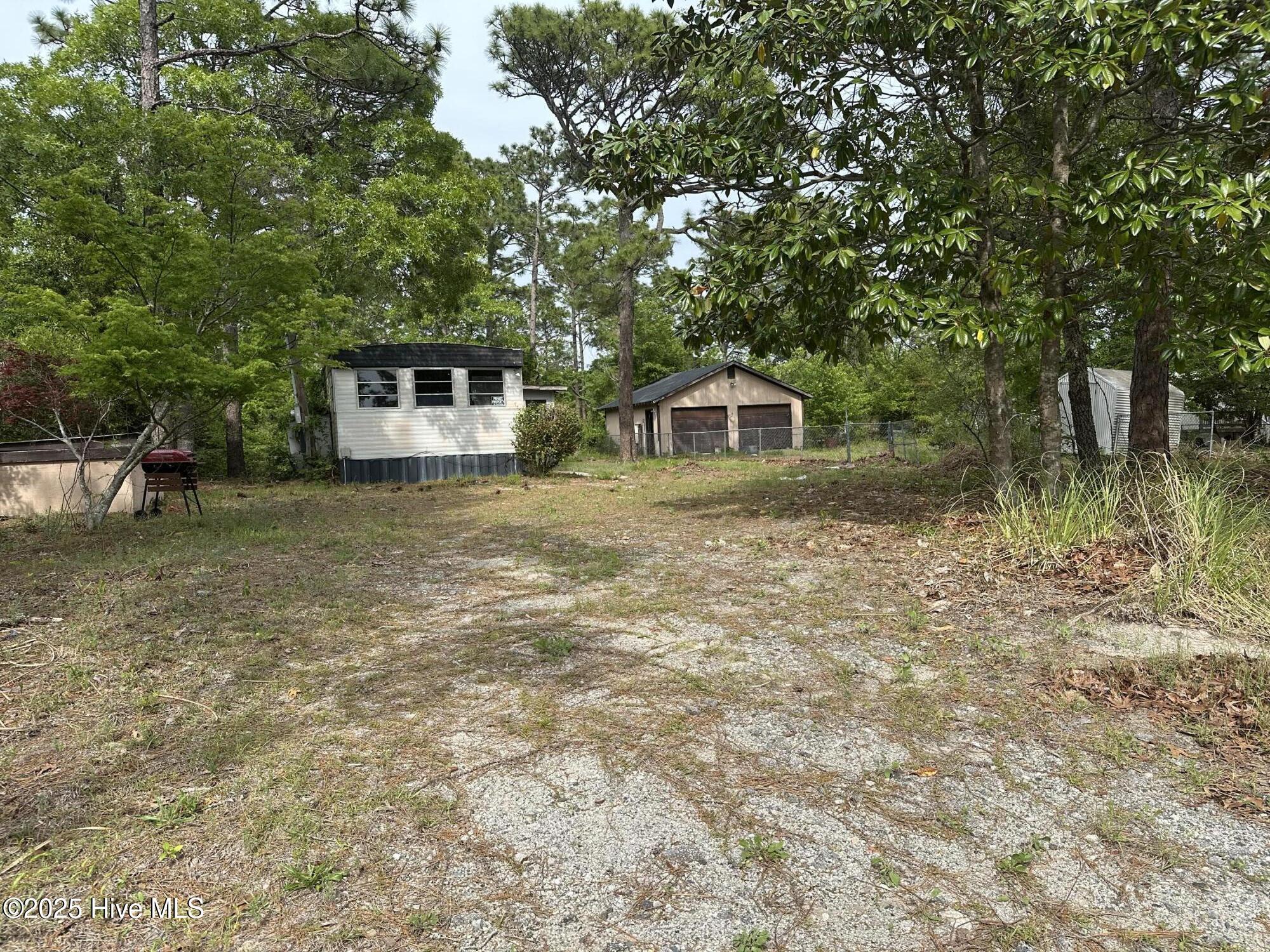 184 124-125 Elm Road