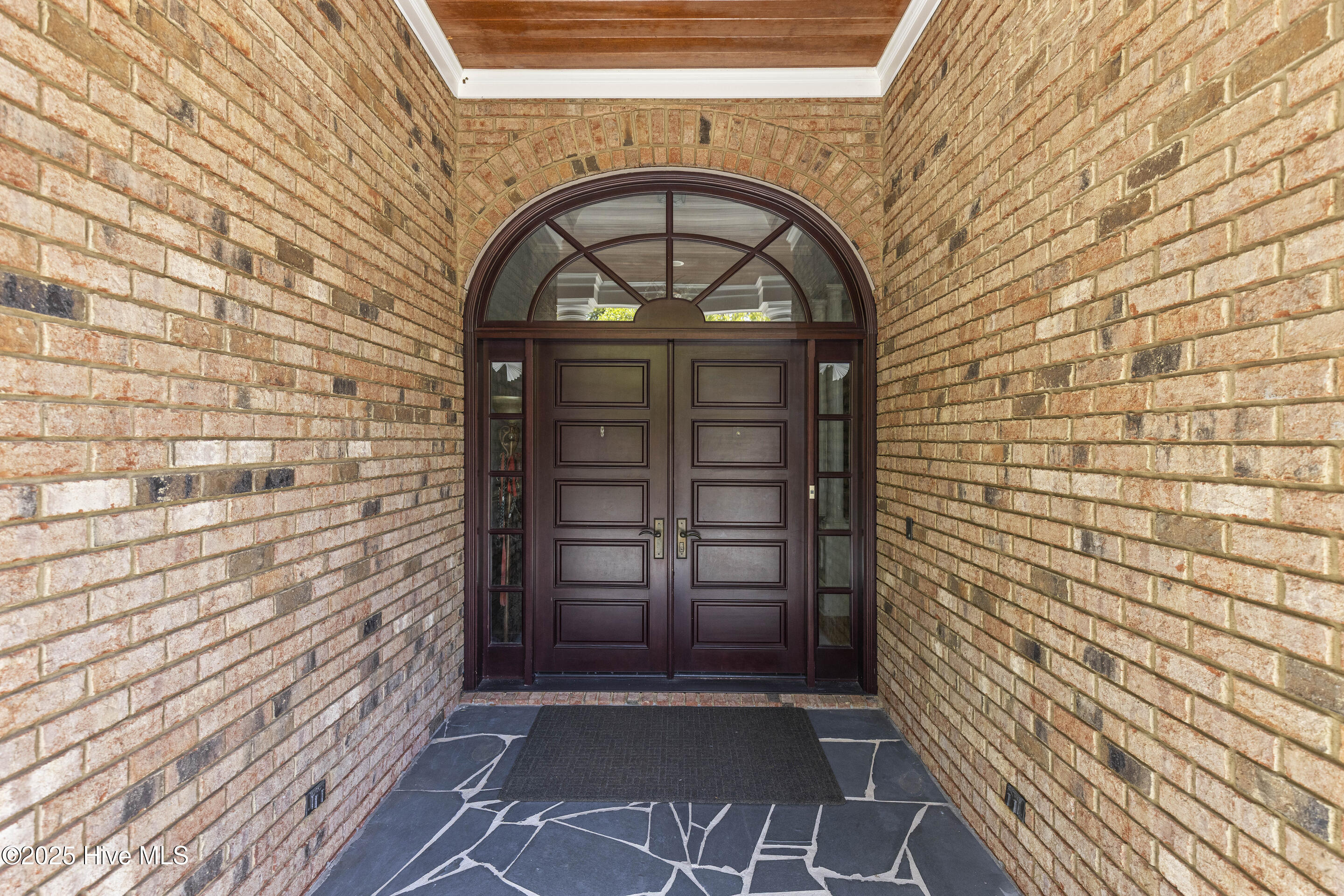 2008 Bonner Bussells Drive SE