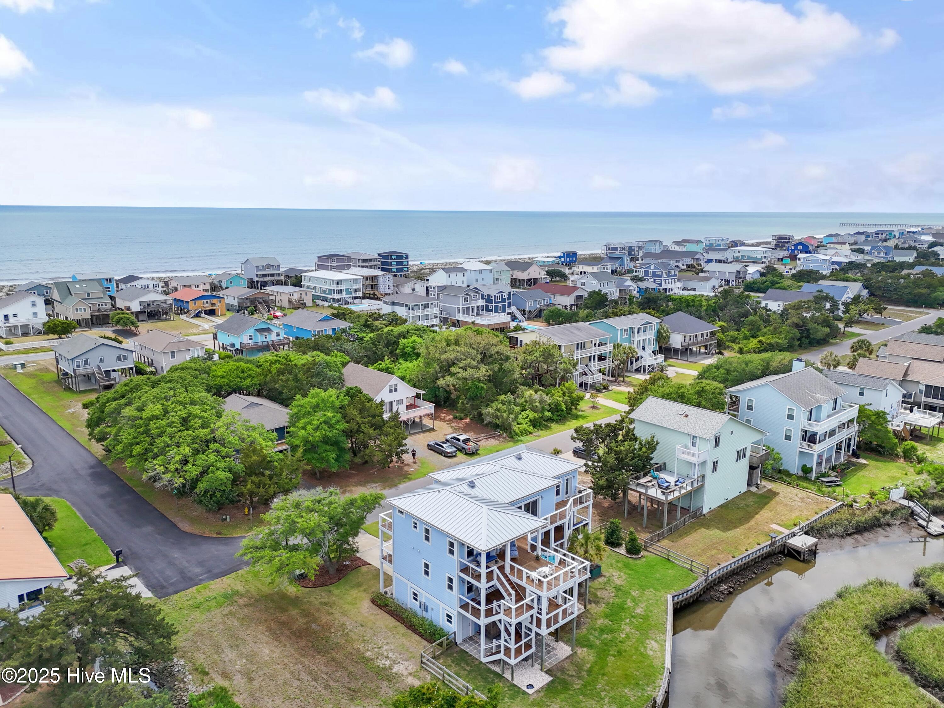 2922 E Pelican Drive