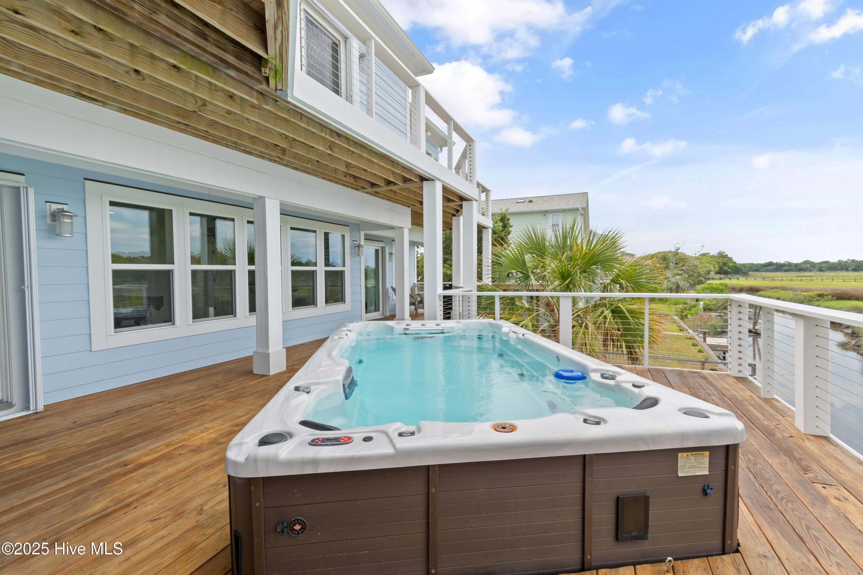 2922 E Pelican Drive