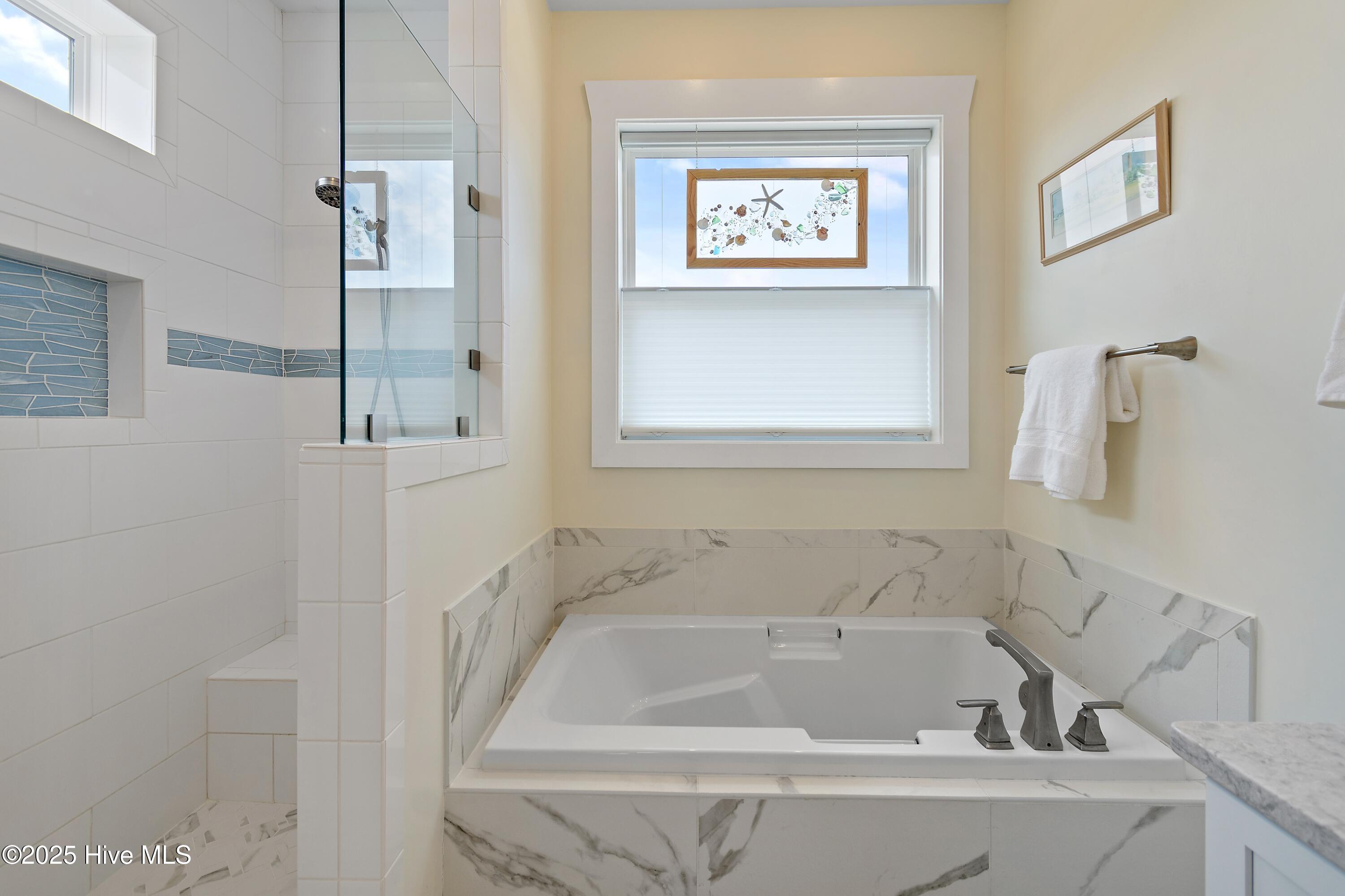 2922 E Pelican Drive