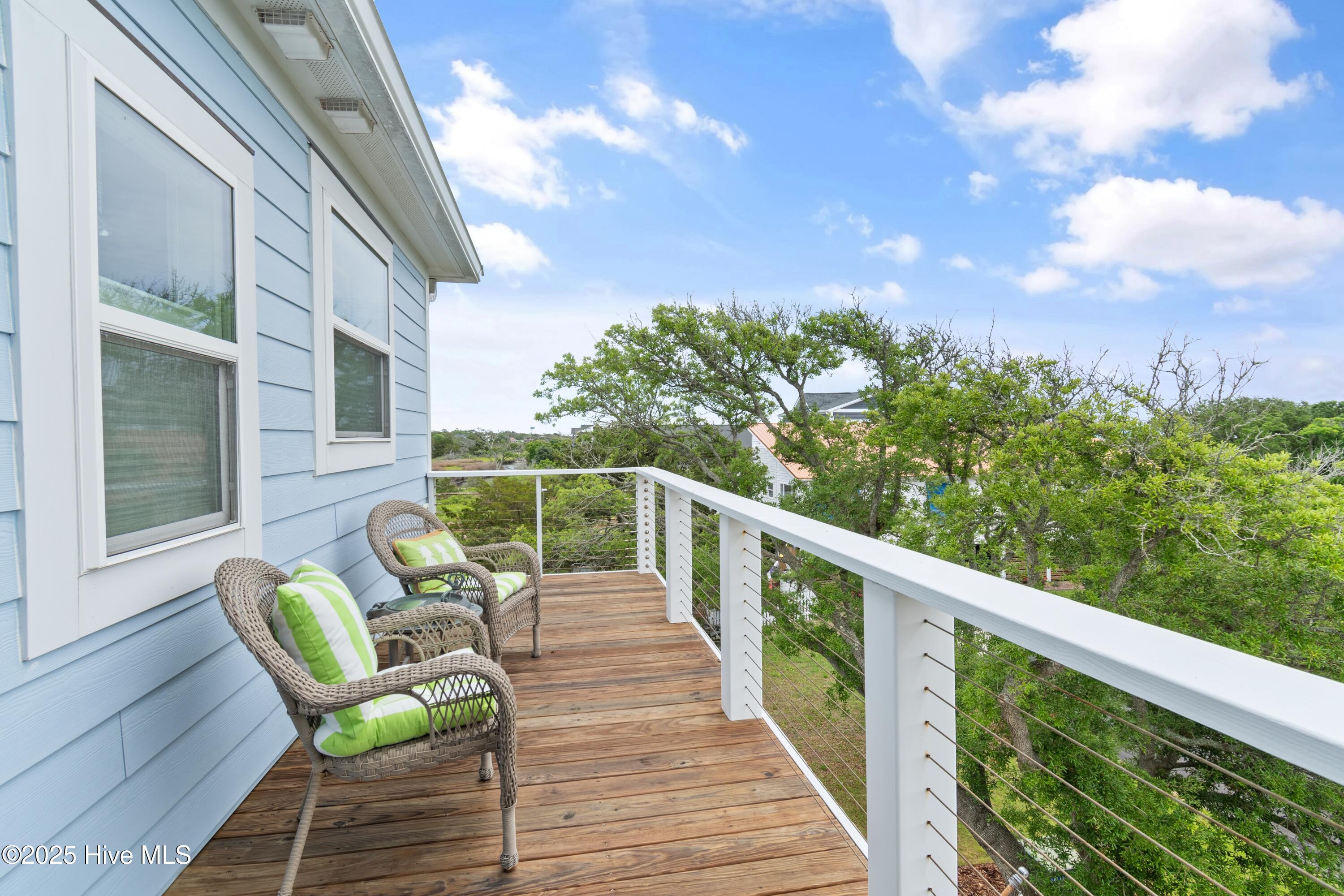 2922 E Pelican Drive