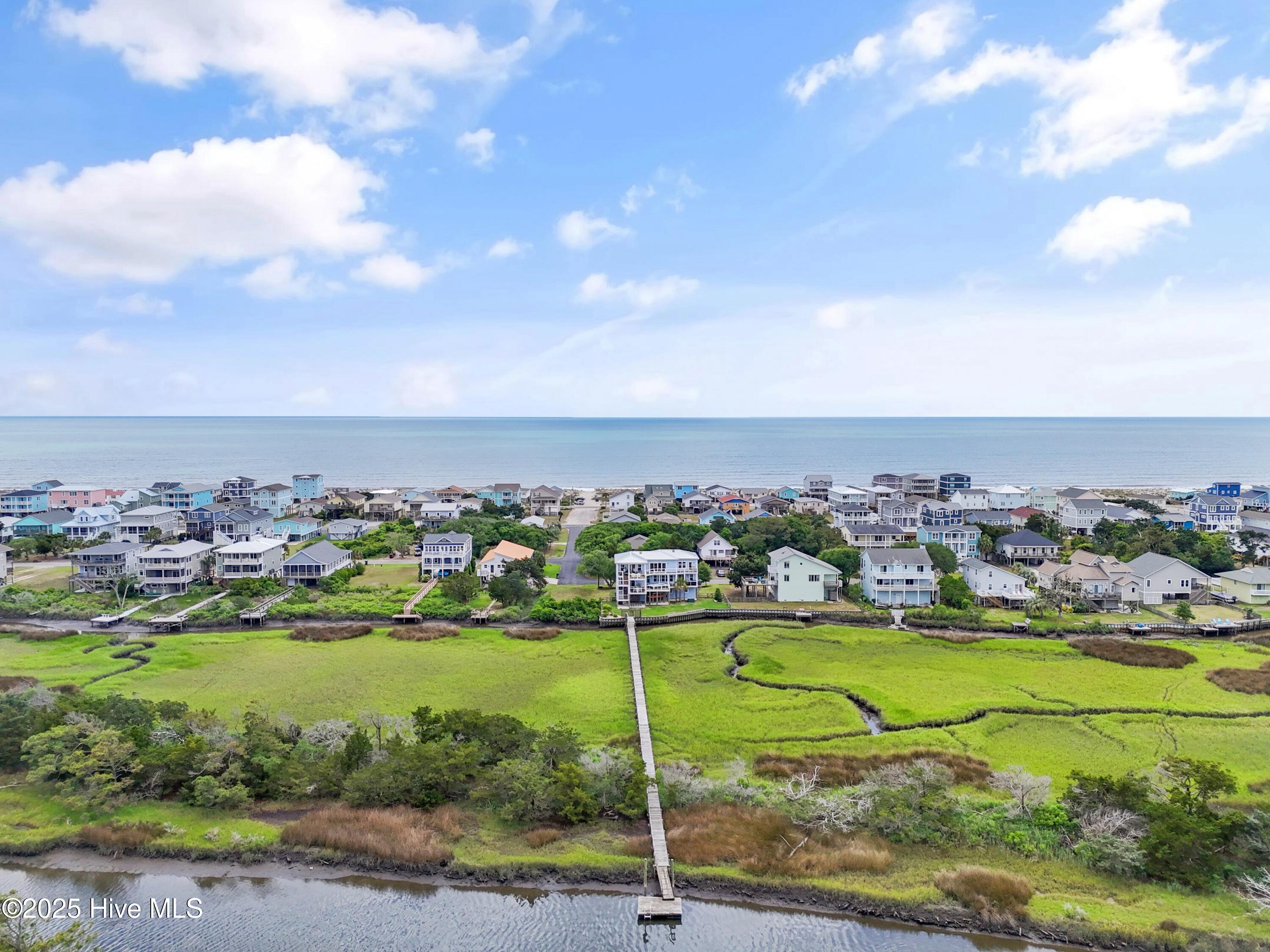 2922 E Pelican Drive