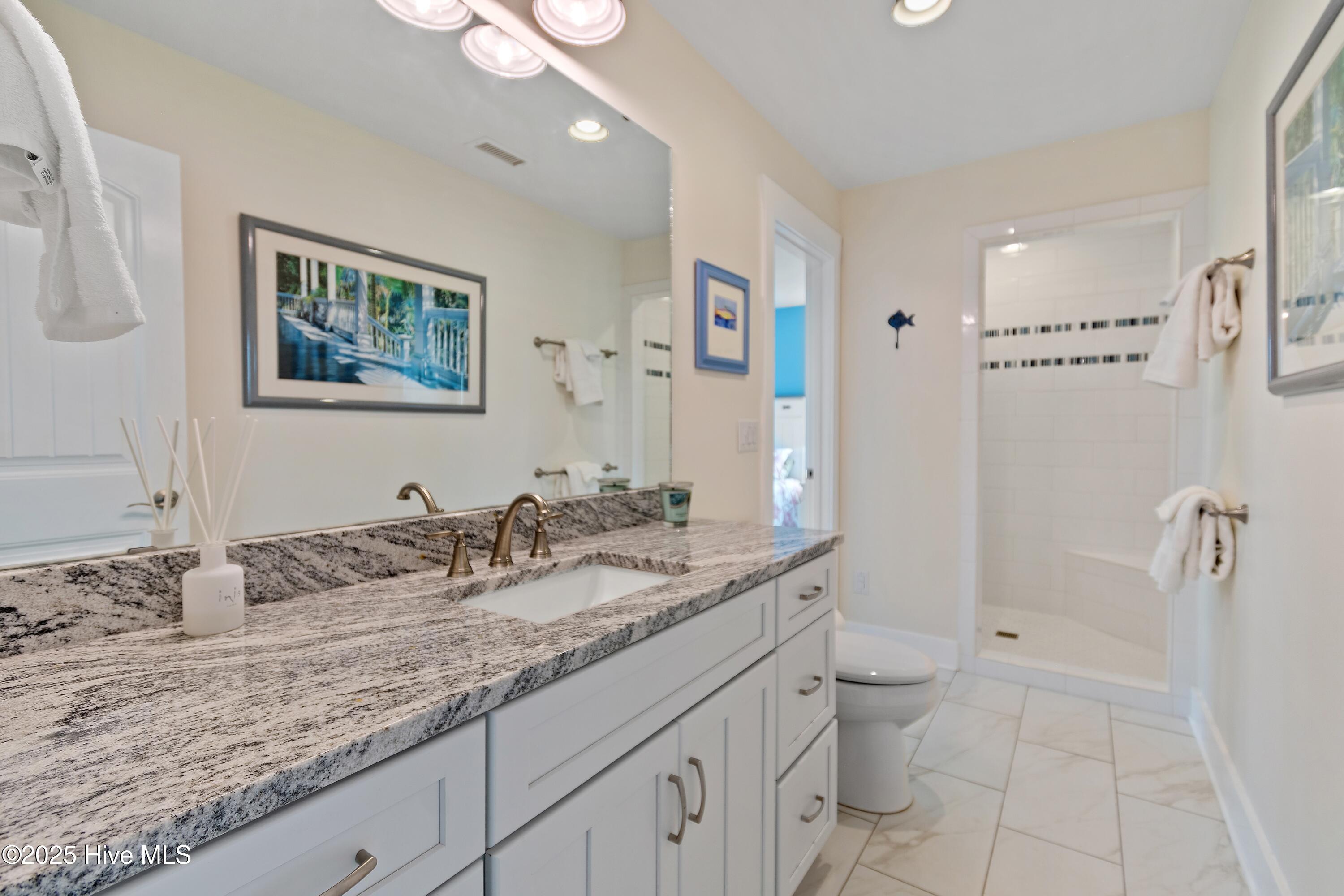 2922 E Pelican Drive