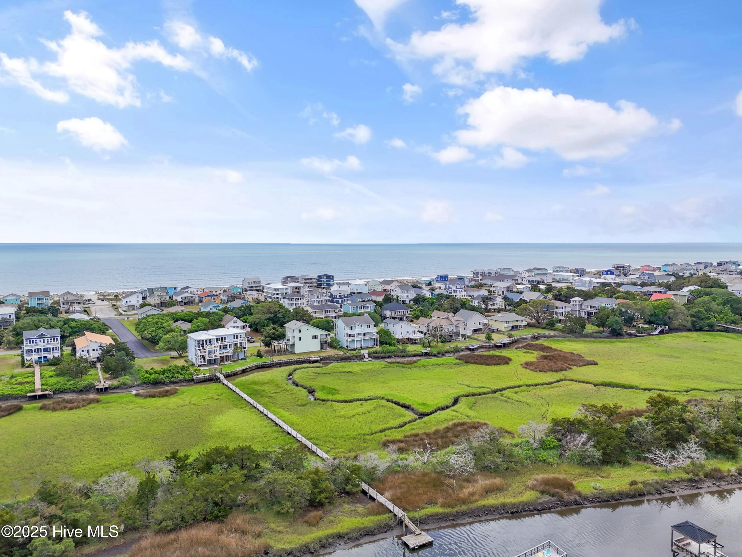 2922 E Pelican Drive