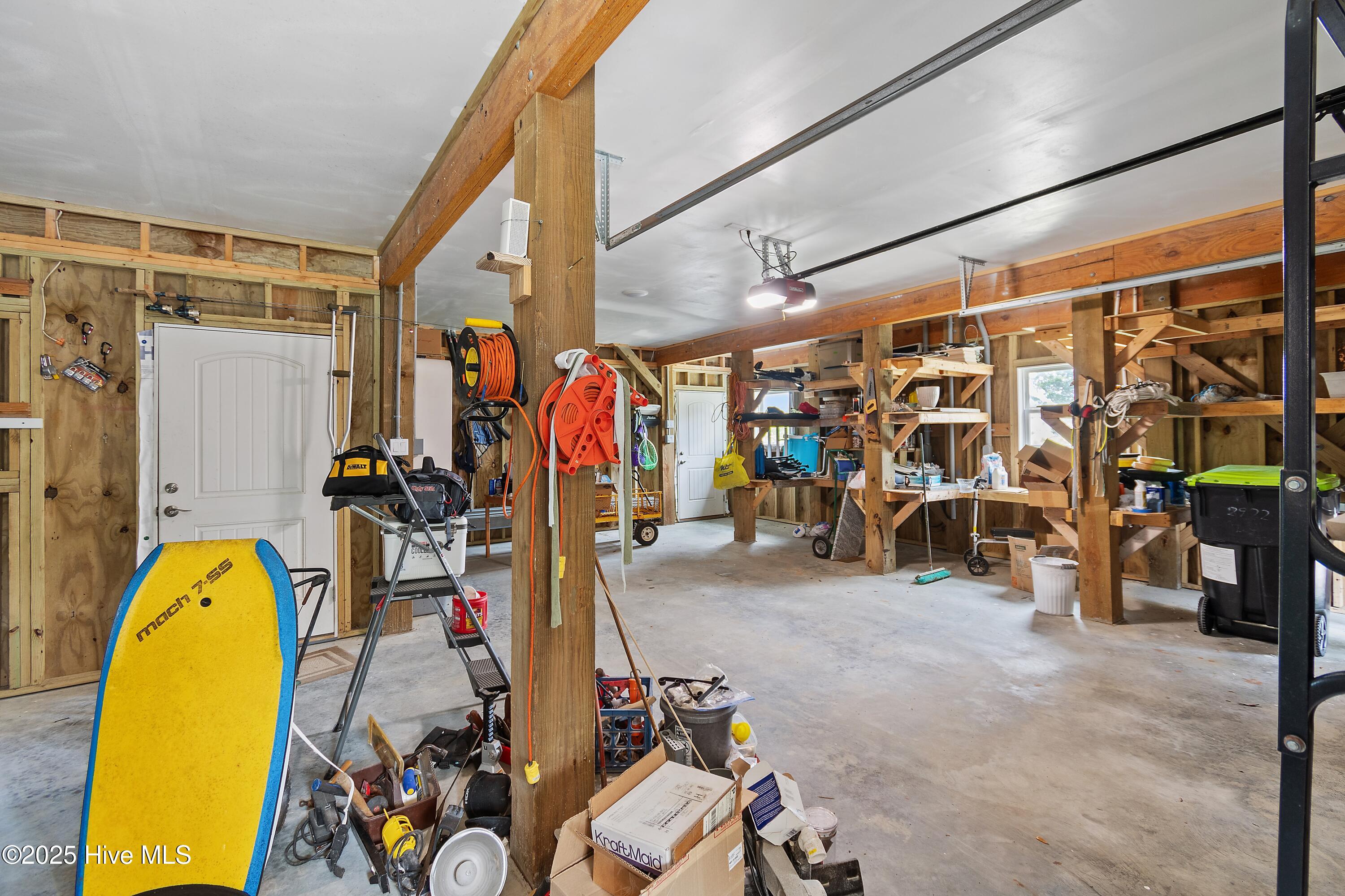 2922 E Pelican Drive