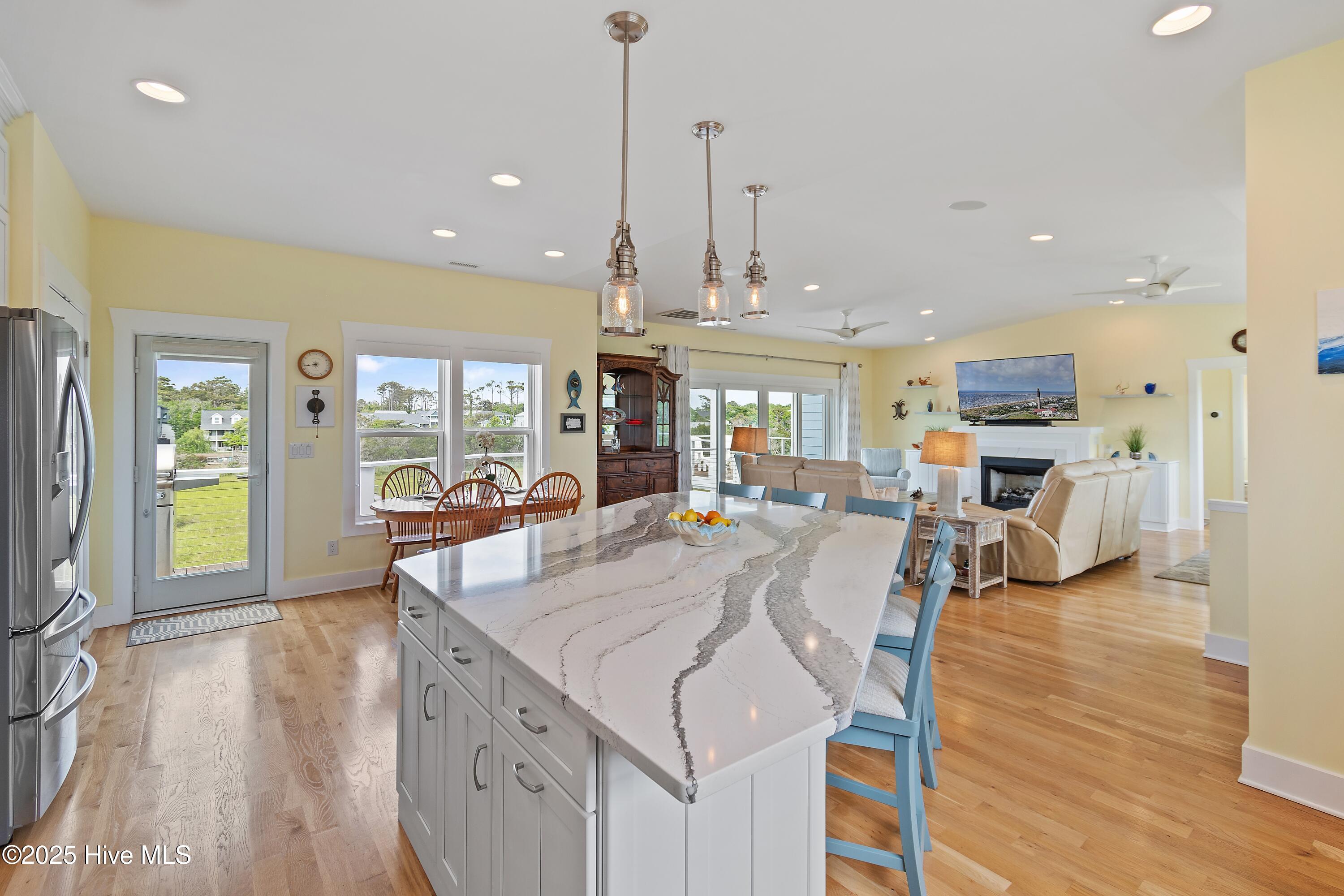 2922 E Pelican Drive