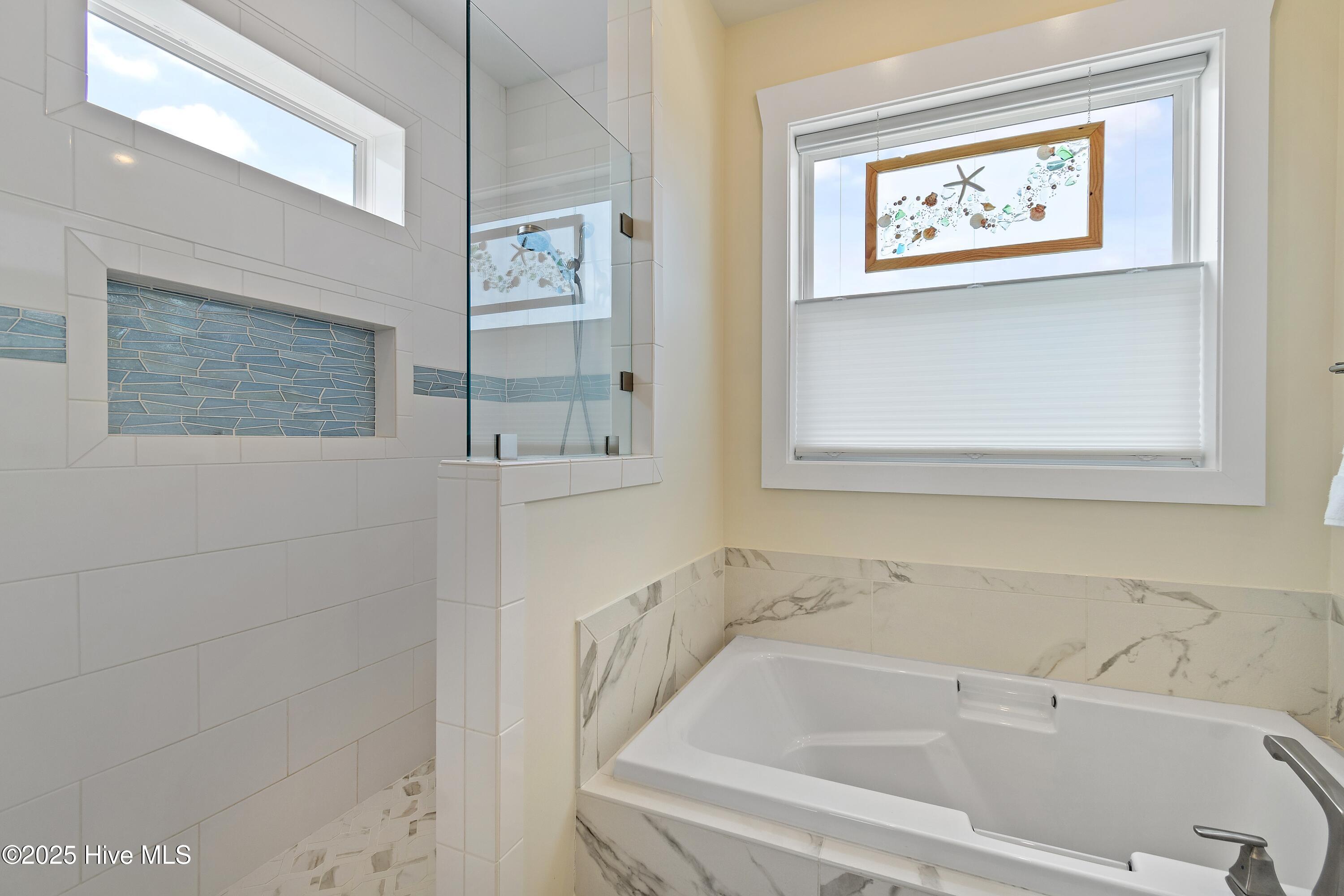 2922 E Pelican Drive