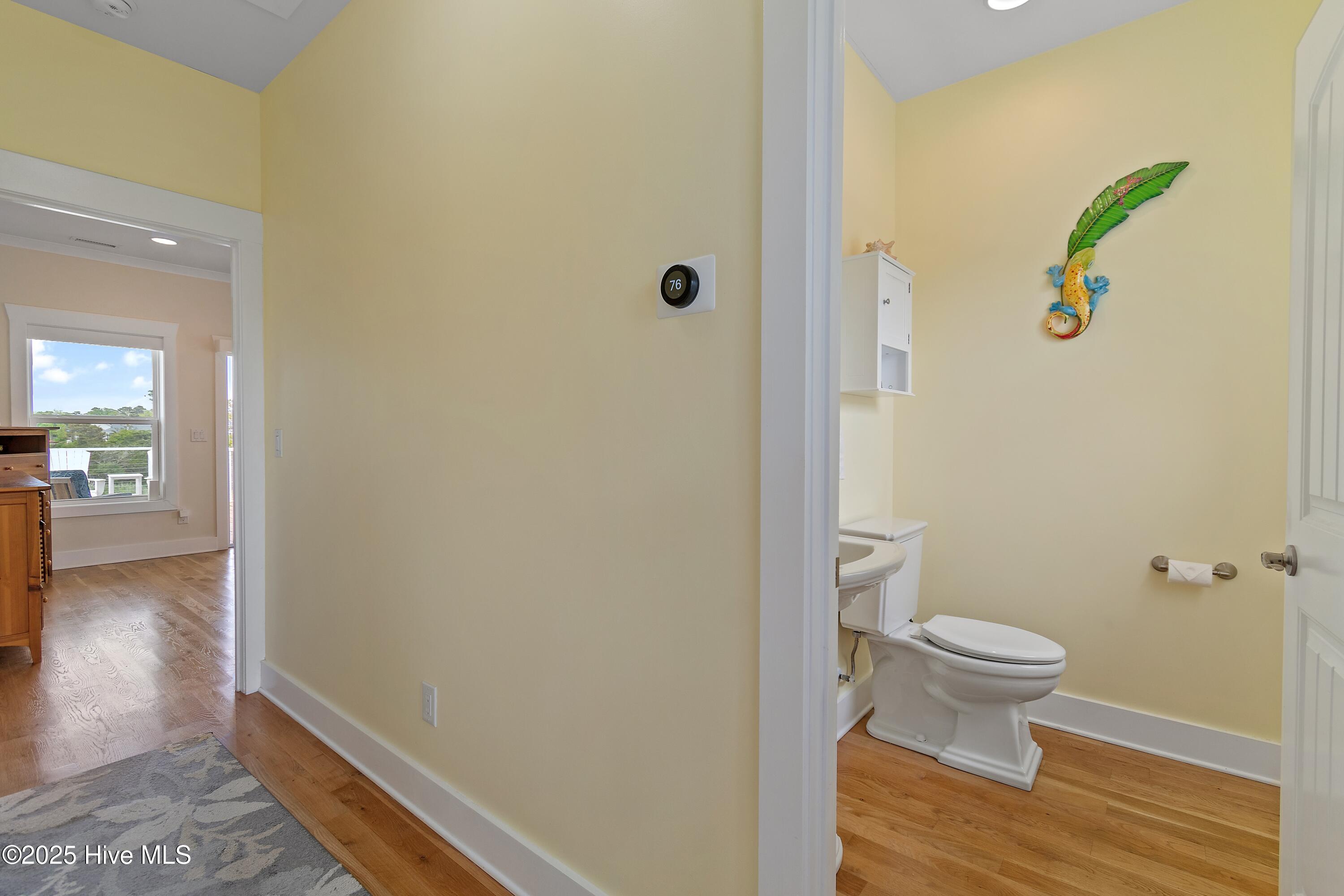 2922 E Pelican Drive