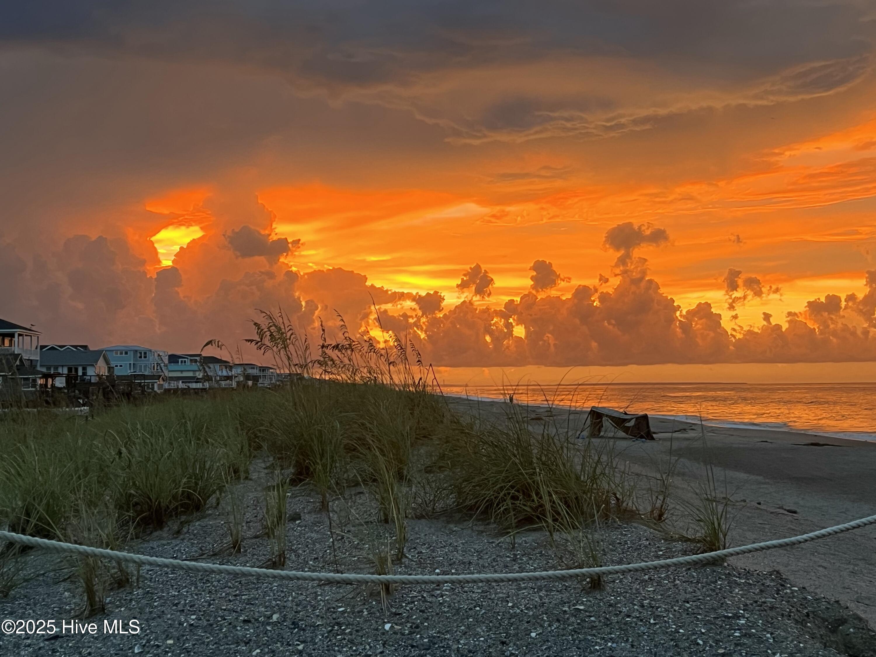 2922 E Pelican Drive