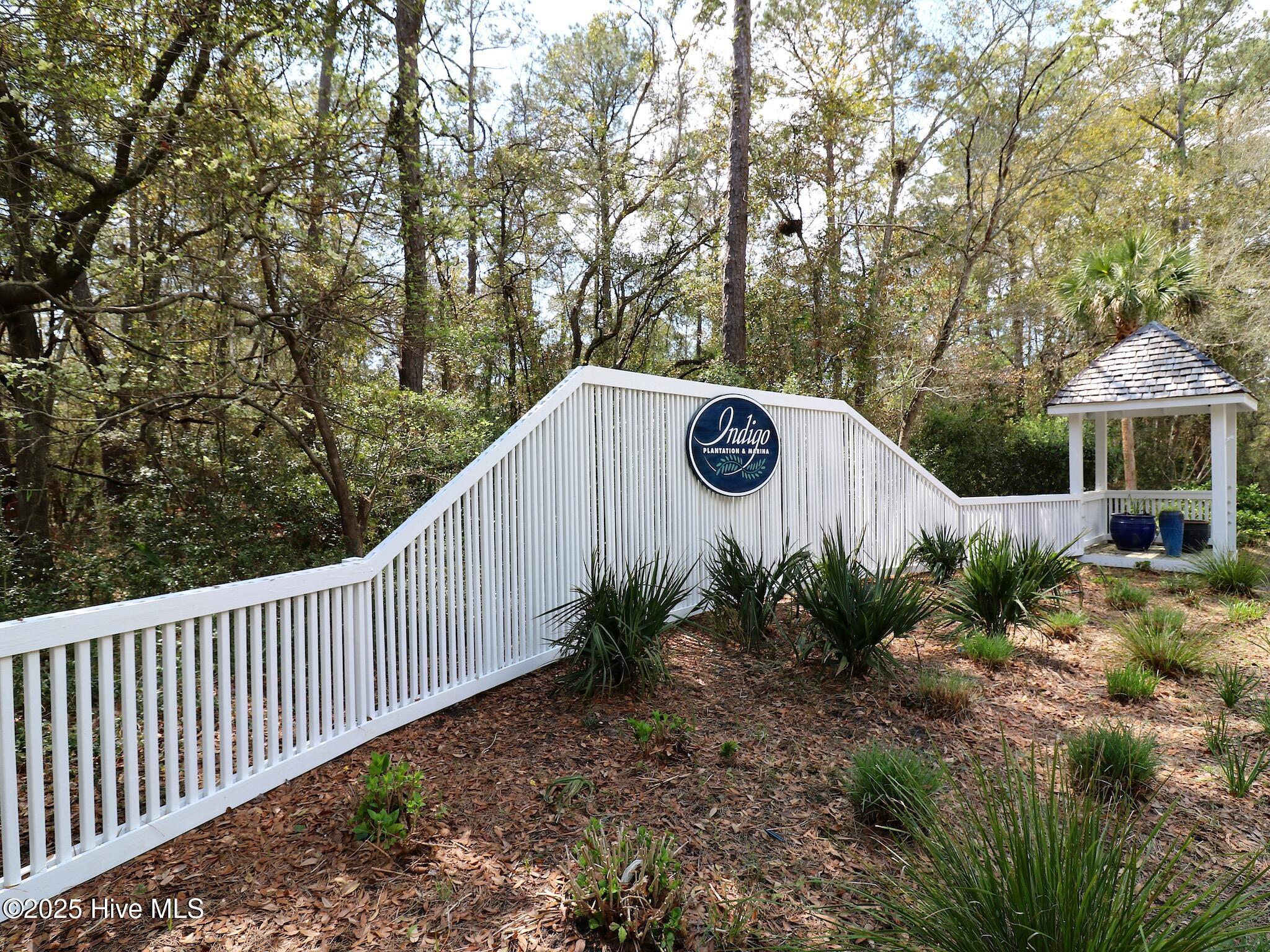 6253 Cattail Court