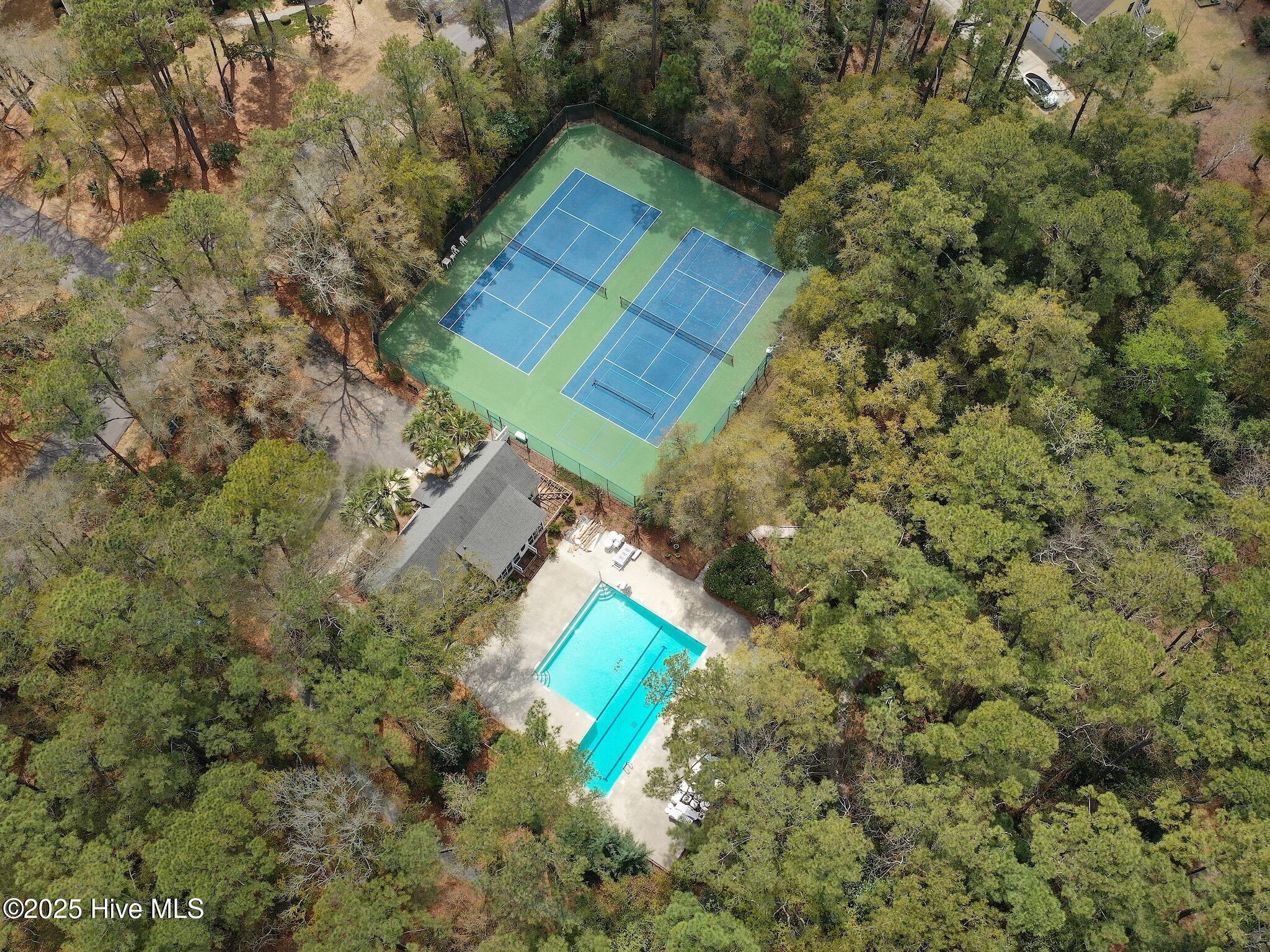 6253 Cattail Court