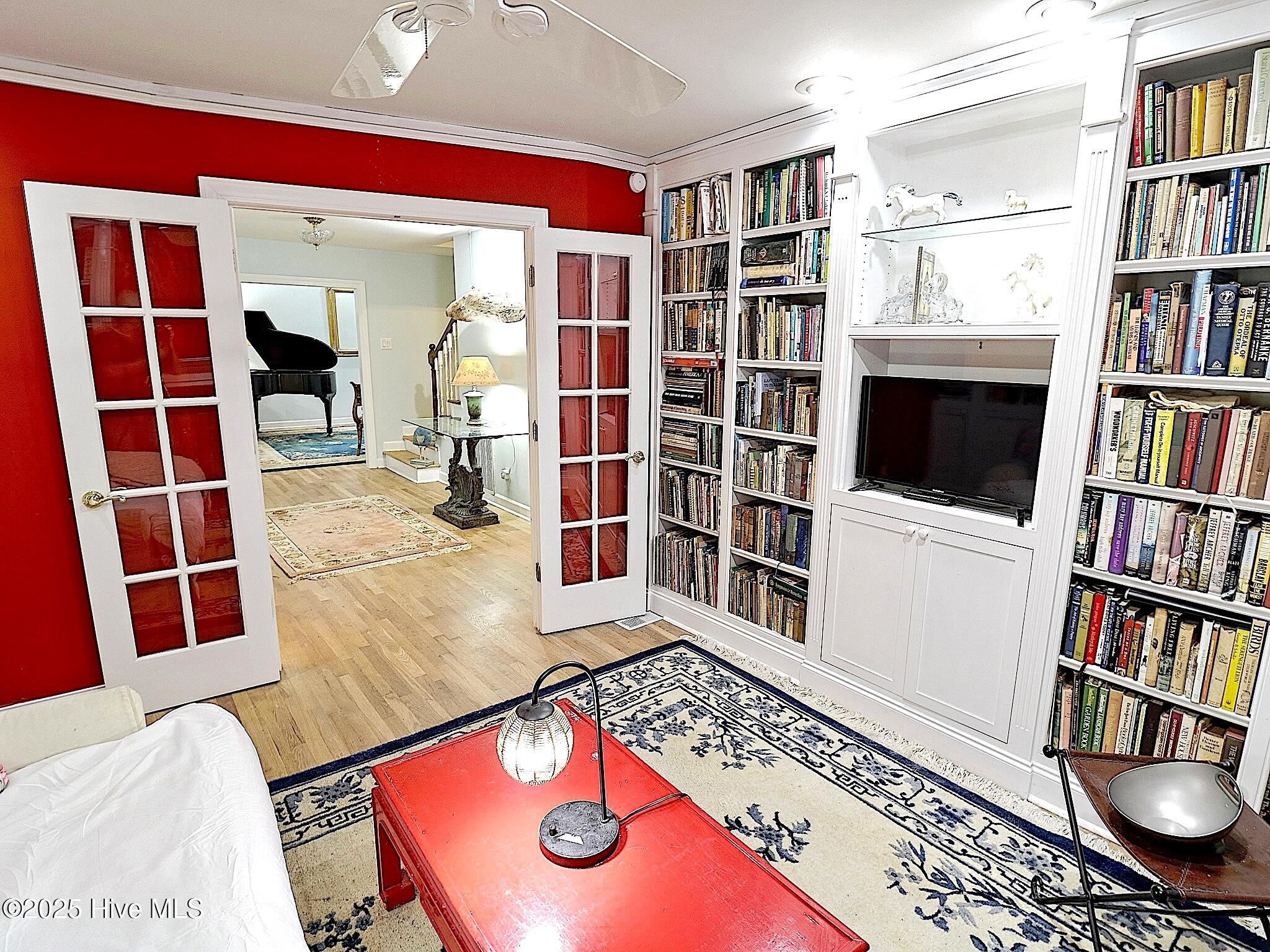 6253 Cattail Court