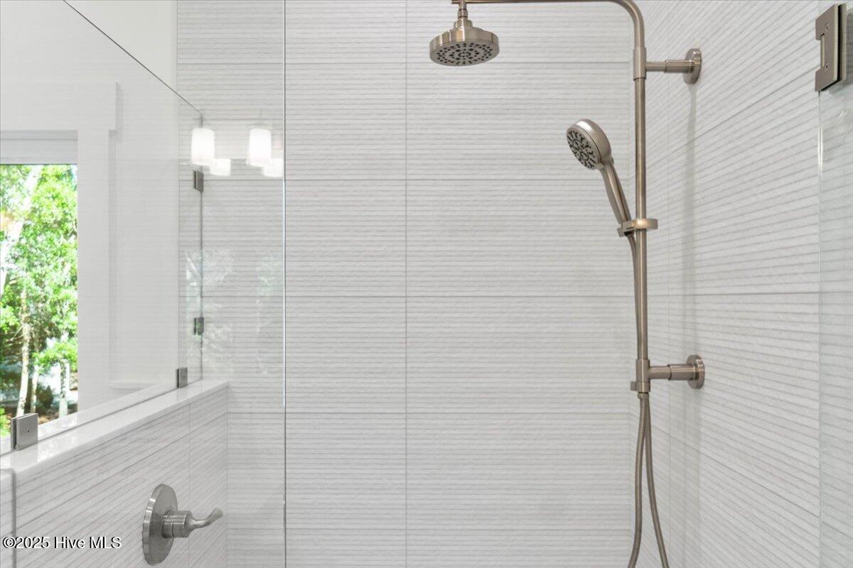 673 Carolina Bay Court