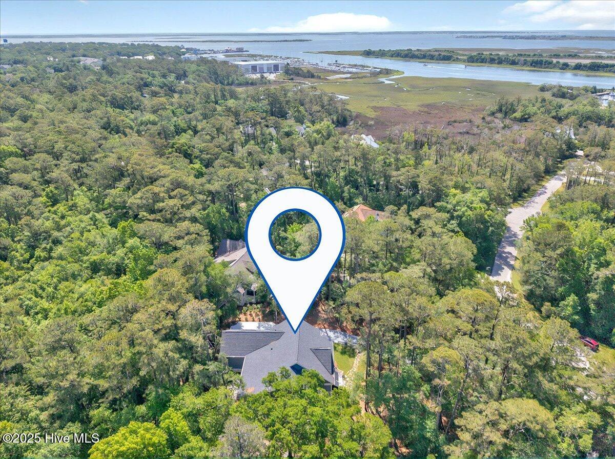 673 Carolina Bay Court