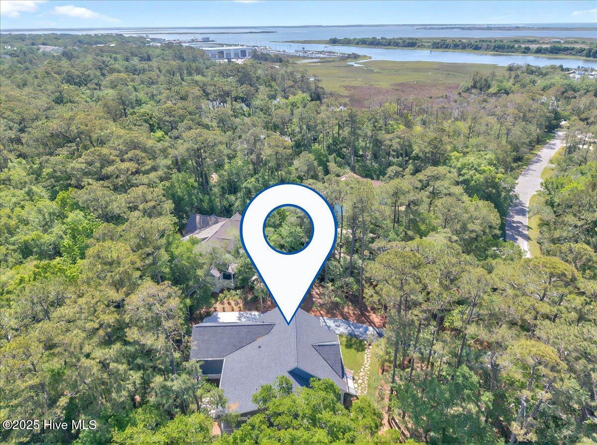 673 Carolina Bay Court