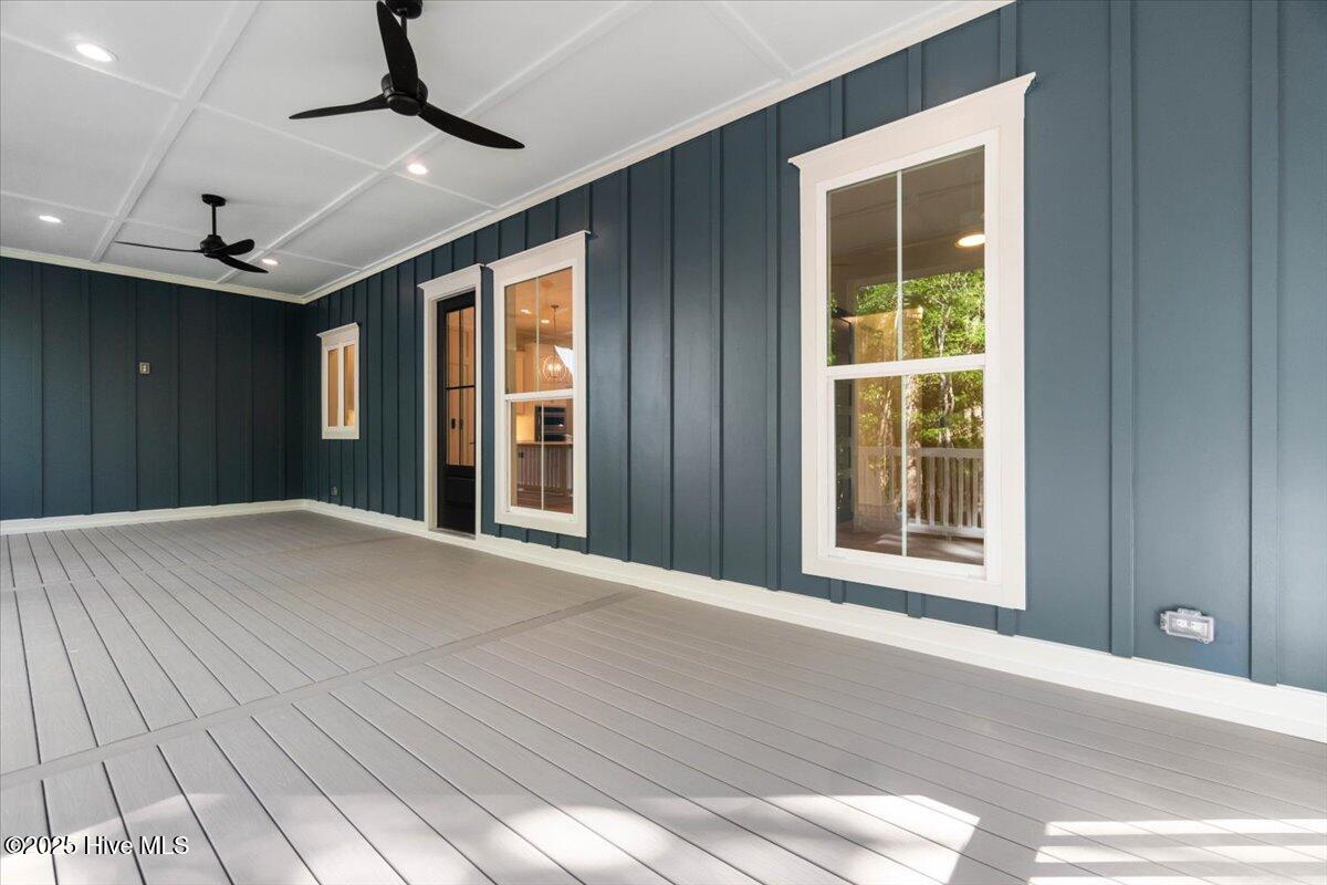 673 Carolina Bay Court