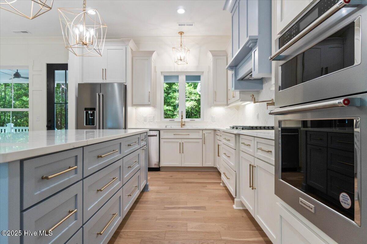 673 Carolina Bay Court