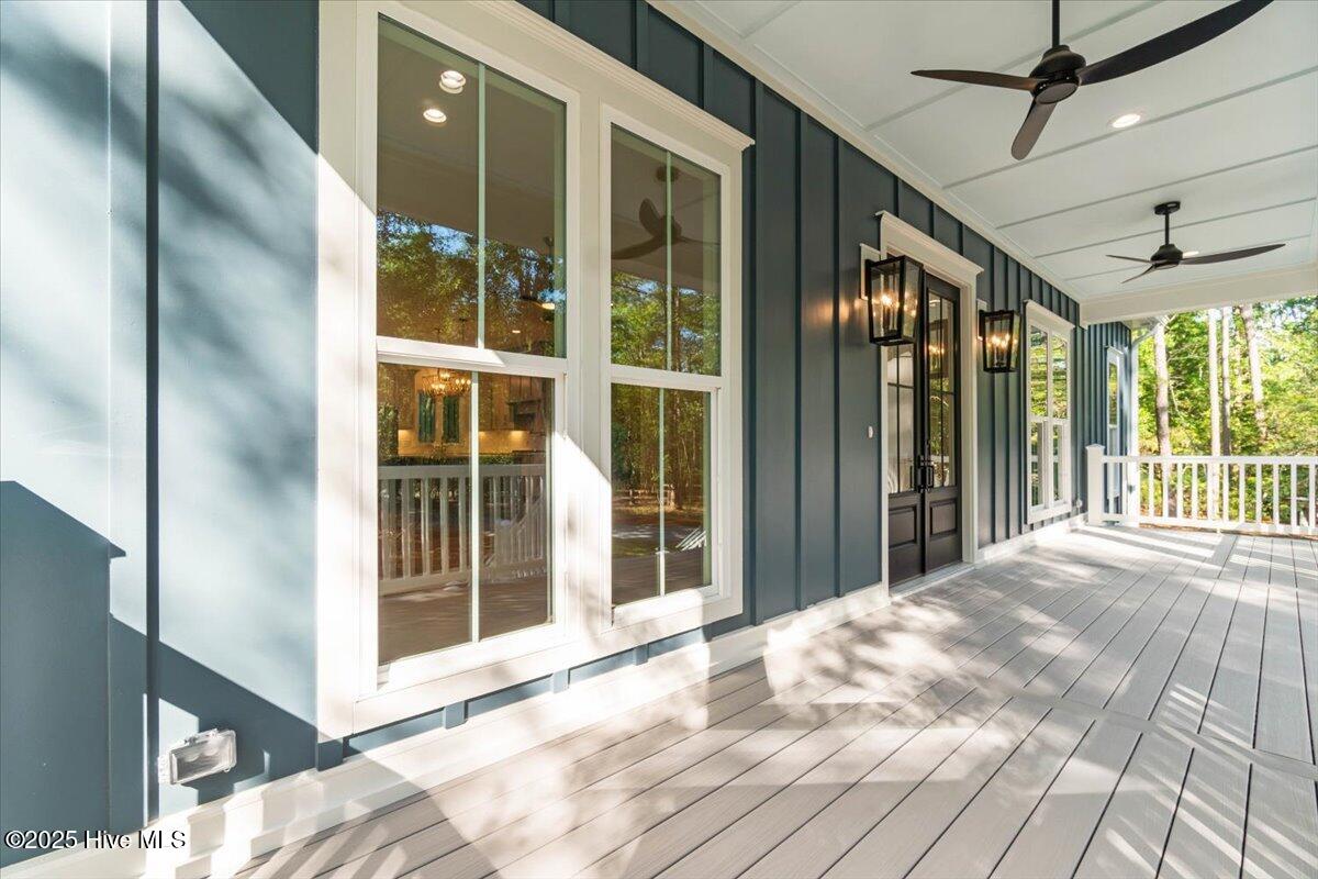 673 Carolina Bay Court