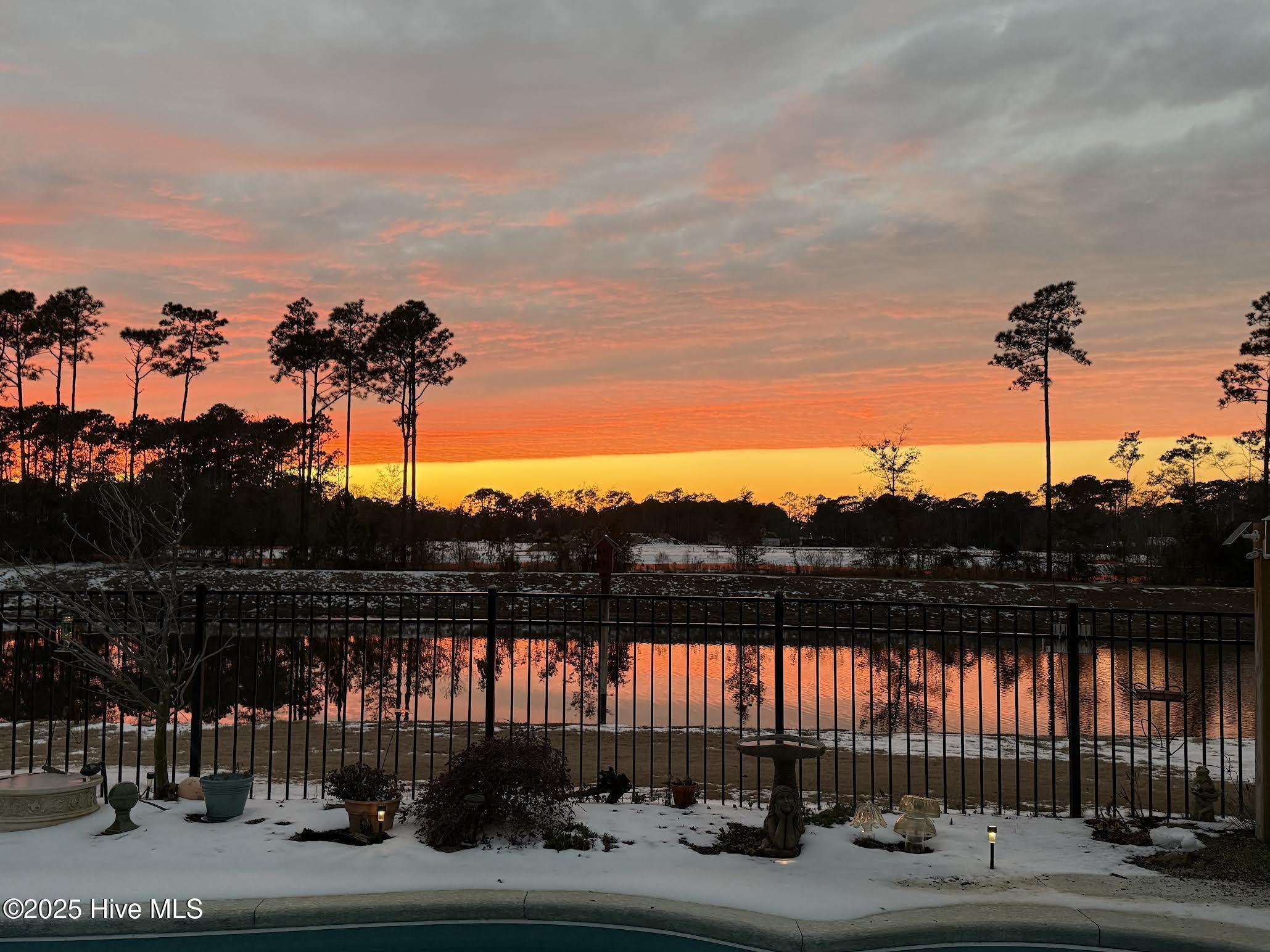 1007 Softwind Way