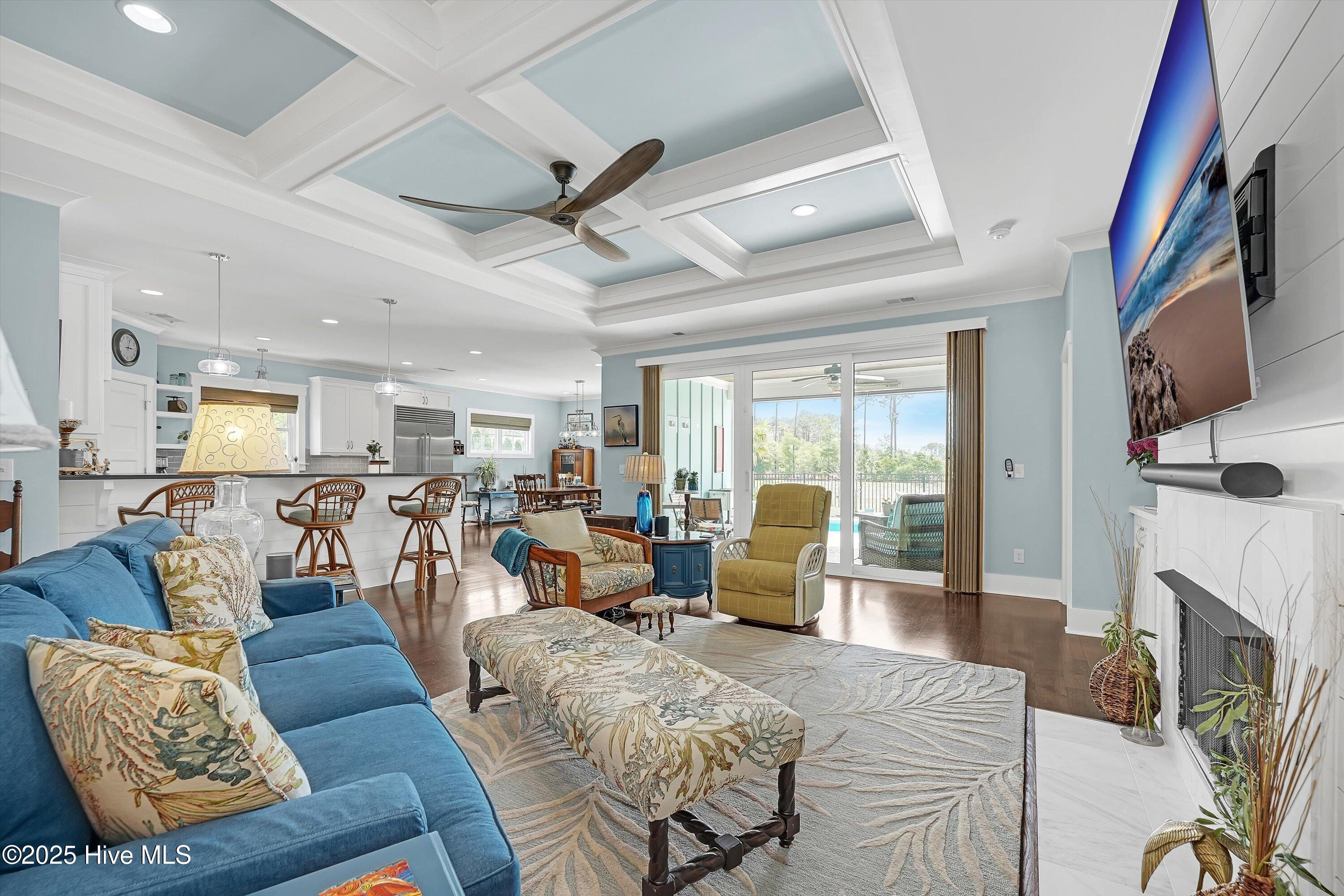 1007 Softwind Way
