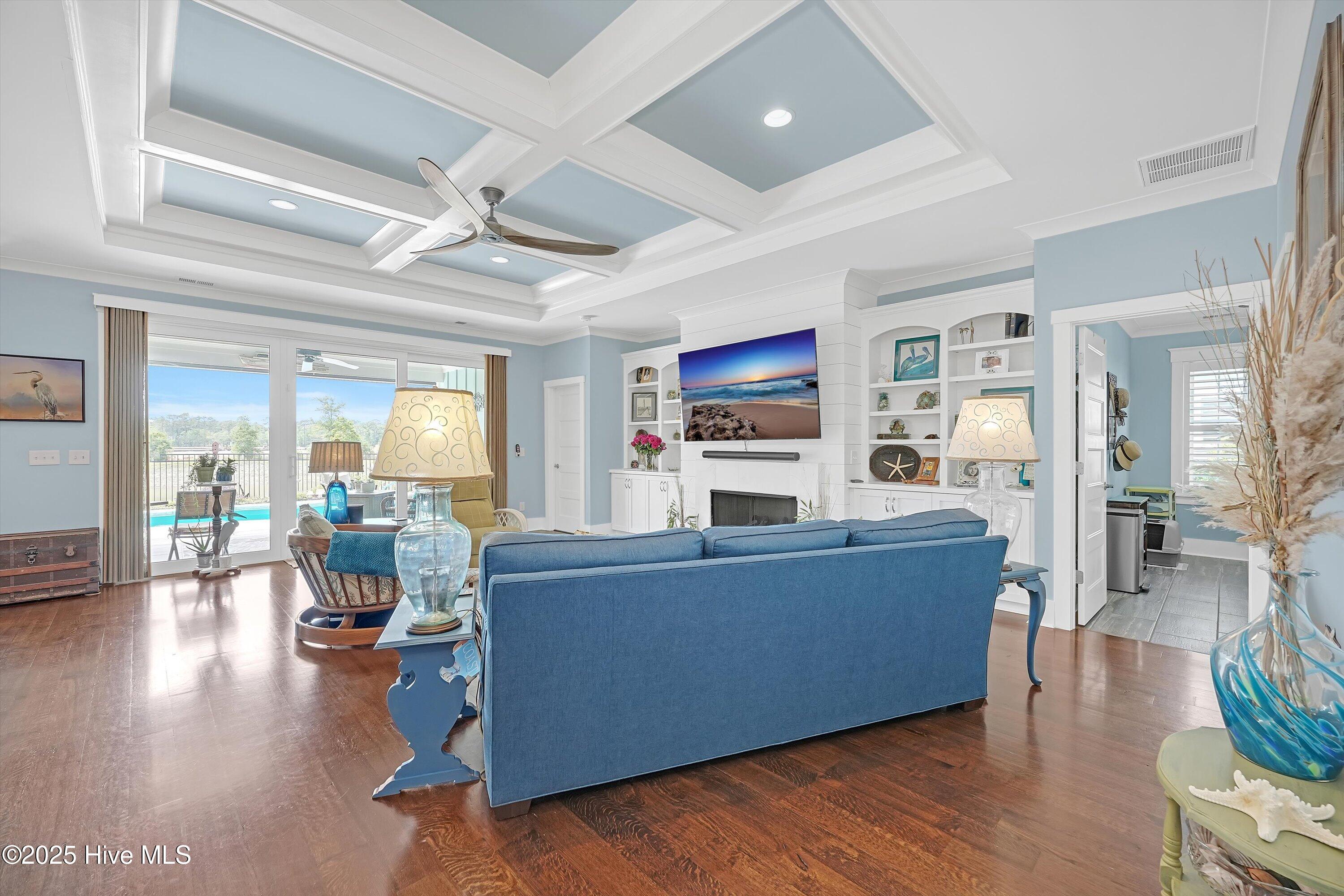 1007 Softwind Way